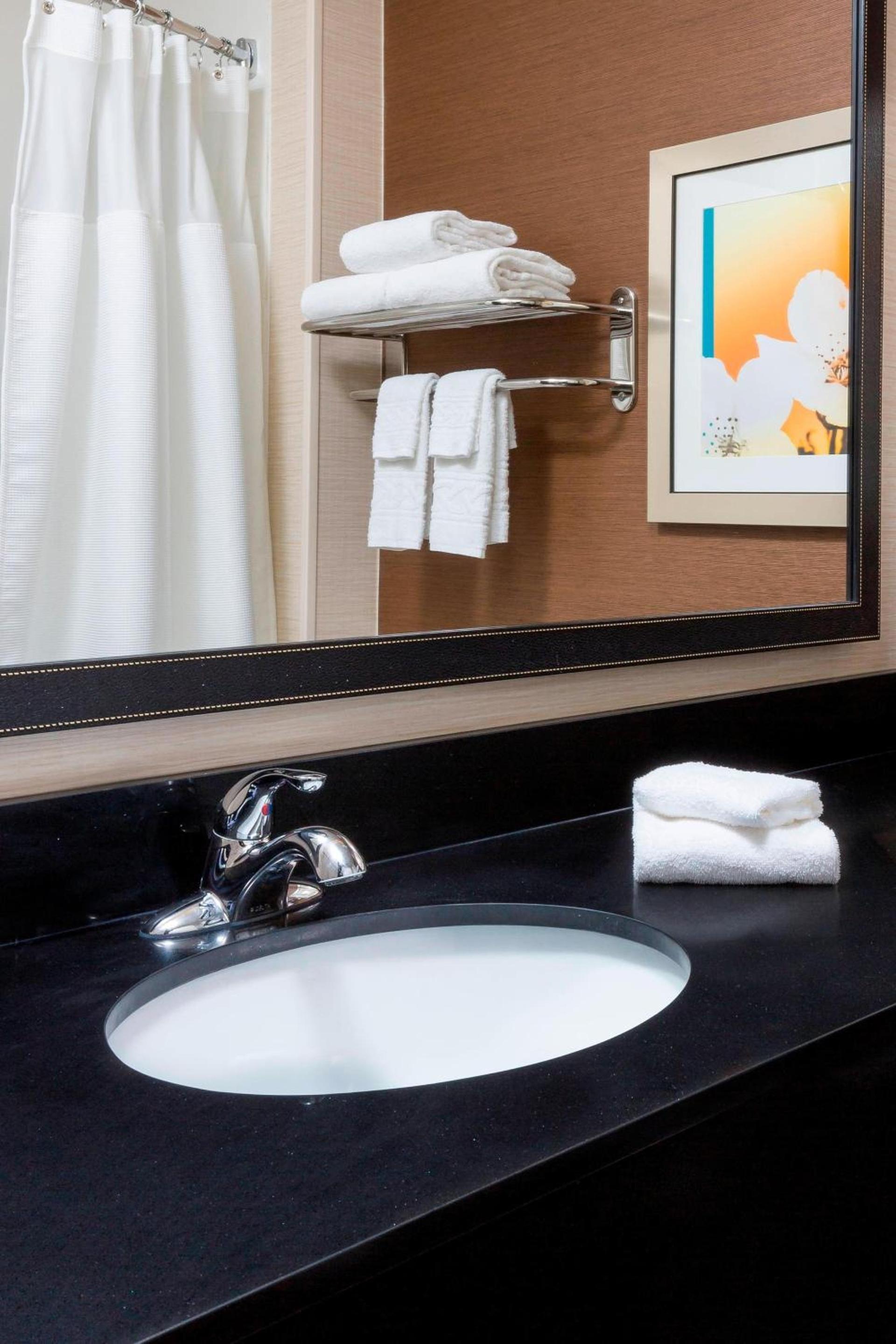 Fairfield Inn & Suites Lincoln photo 6