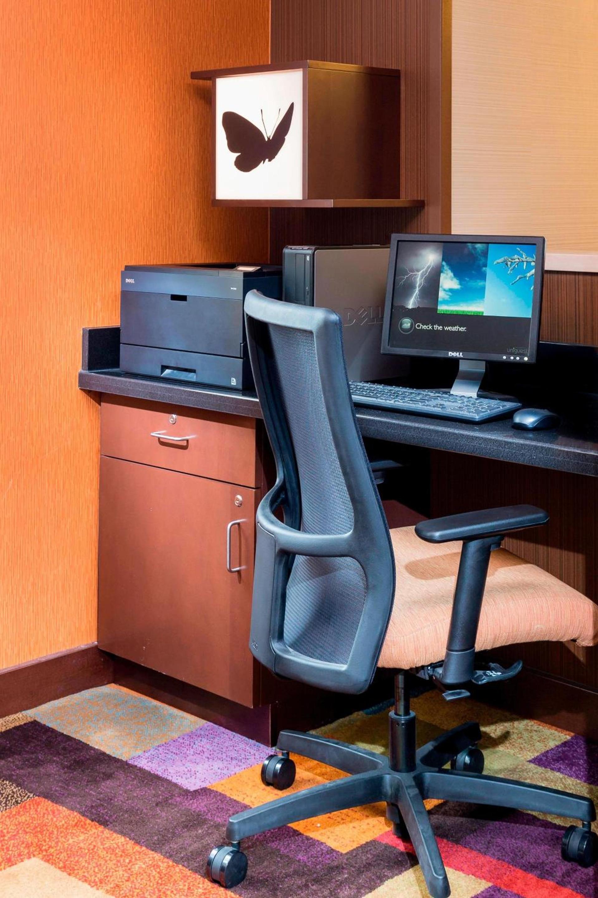 Fairfield Inn & Suites Lincoln photo 11