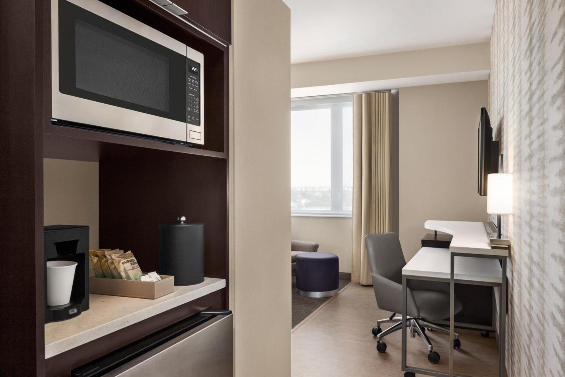 Residence Inn by Marriott New York JFK Airport photo 16