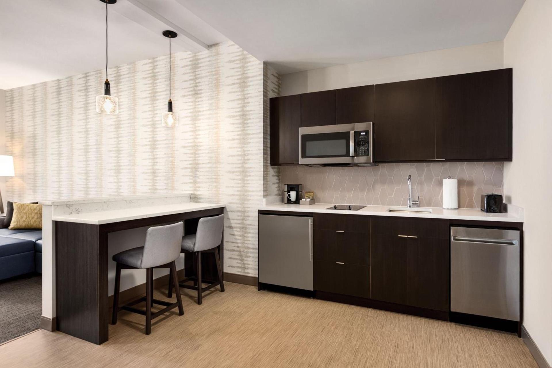 Residence Inn by Marriott New York JFK Airport photo 28