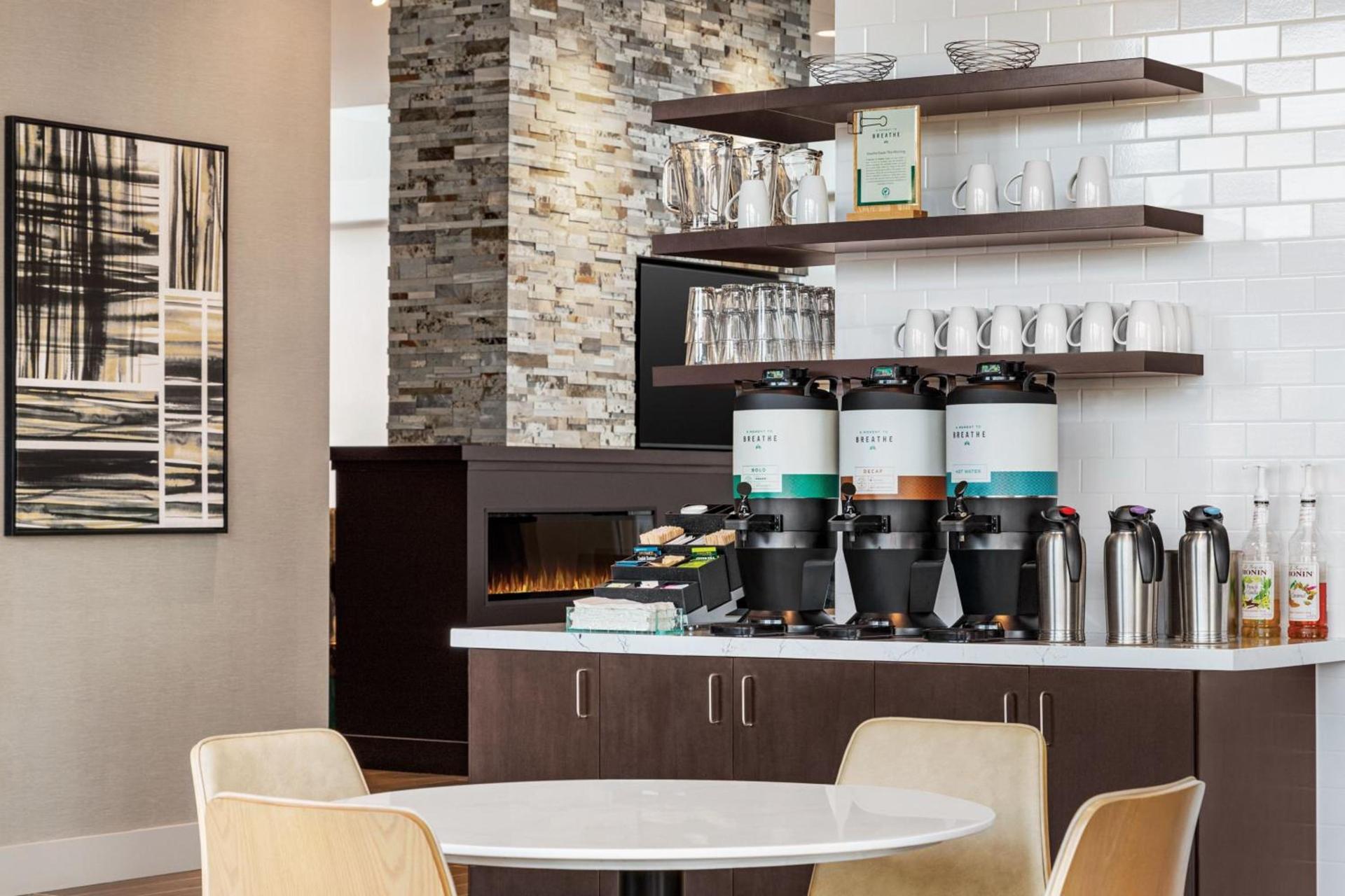 Residence Inn by Marriott New York JFK Airport photo 36