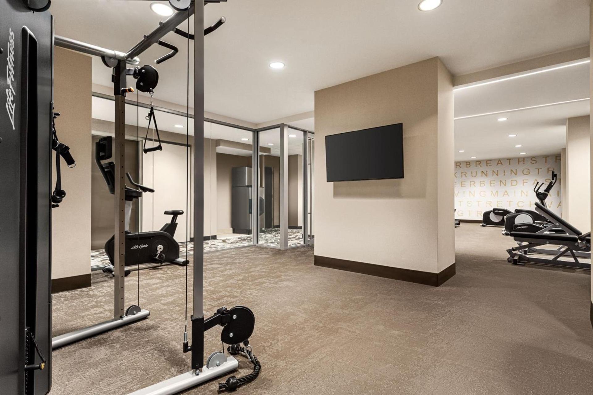 Residence Inn by Marriott New York JFK Airport photo 40