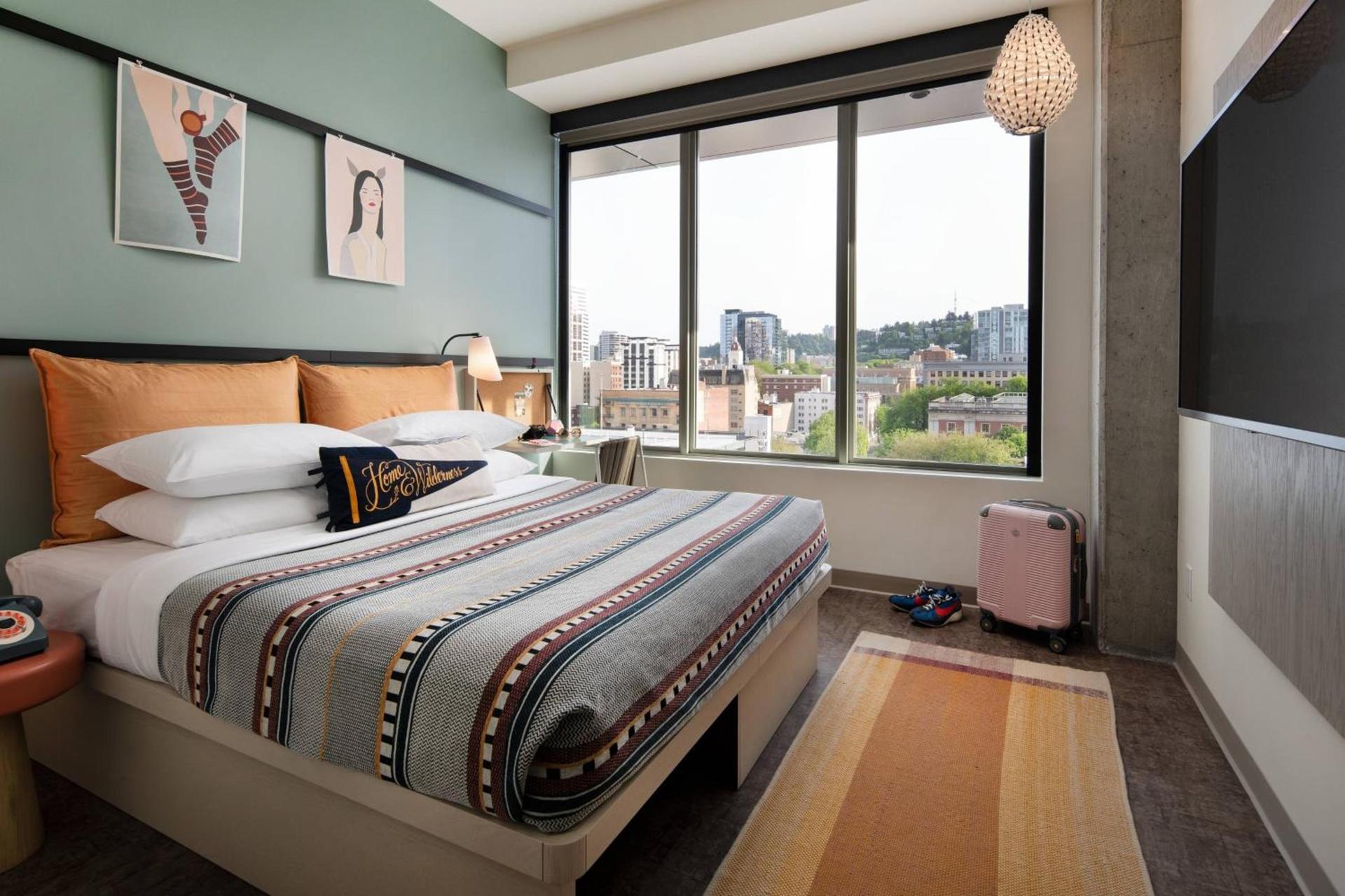 Moxy Portland Downtown photo 7
