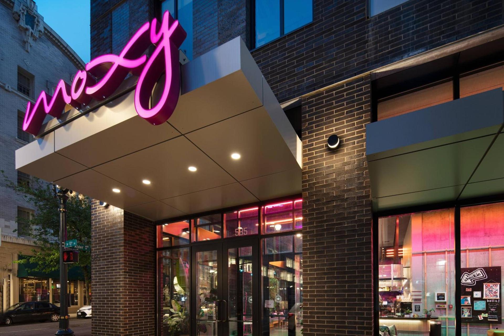 Moxy Portland Downtown photo 3