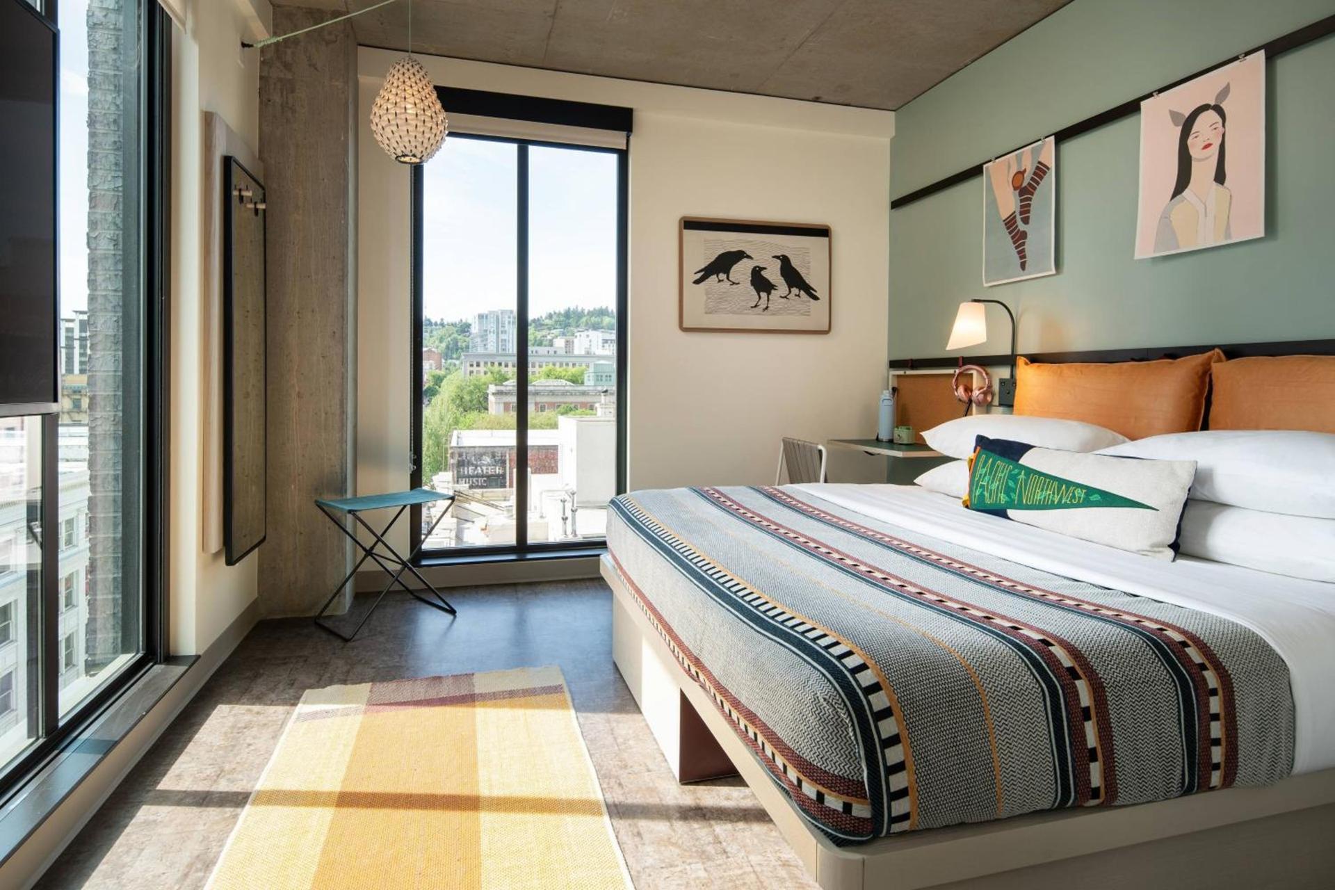 Moxy Portland Downtown photo 9