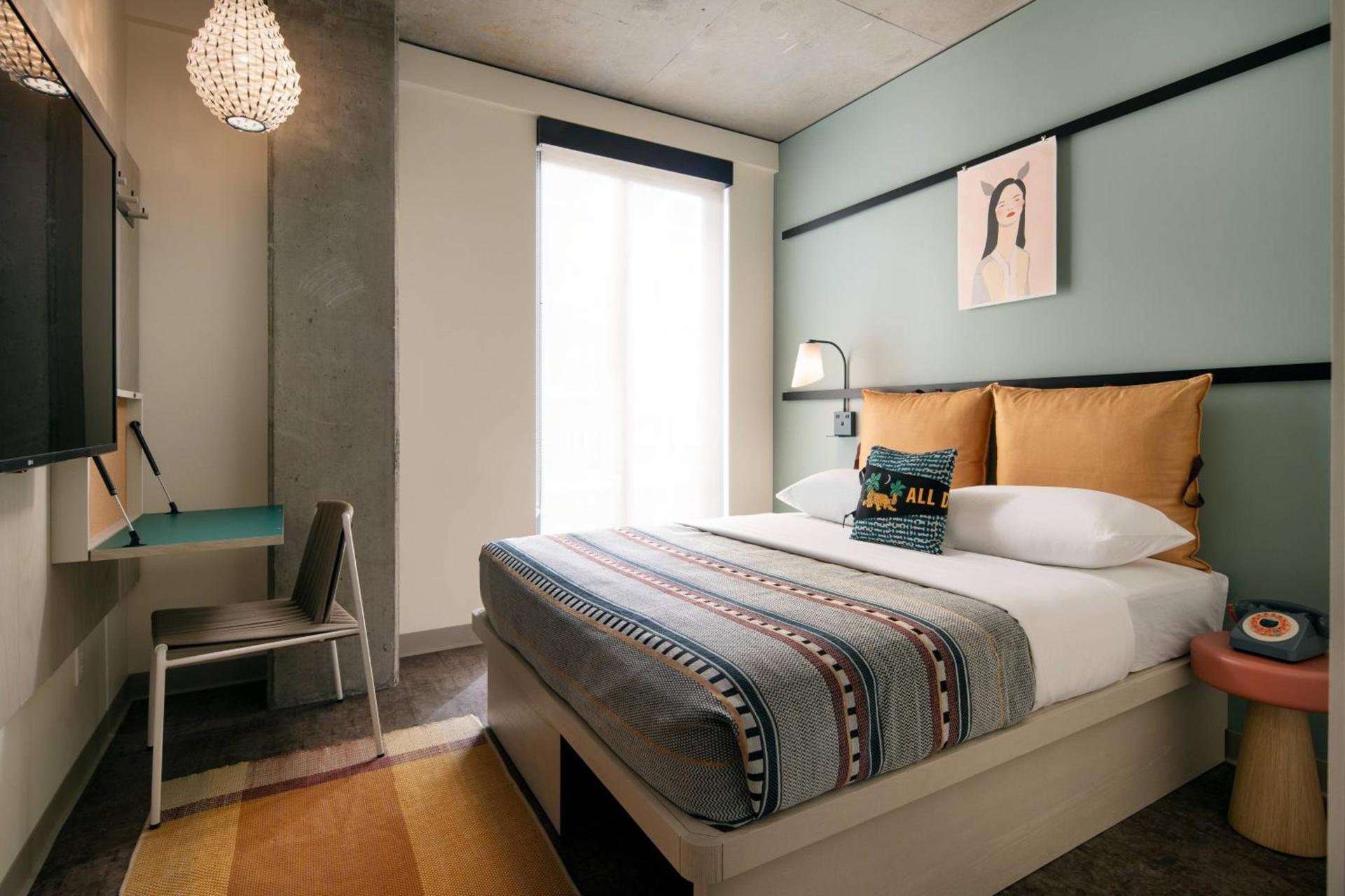 Moxy Portland Downtown photo 10