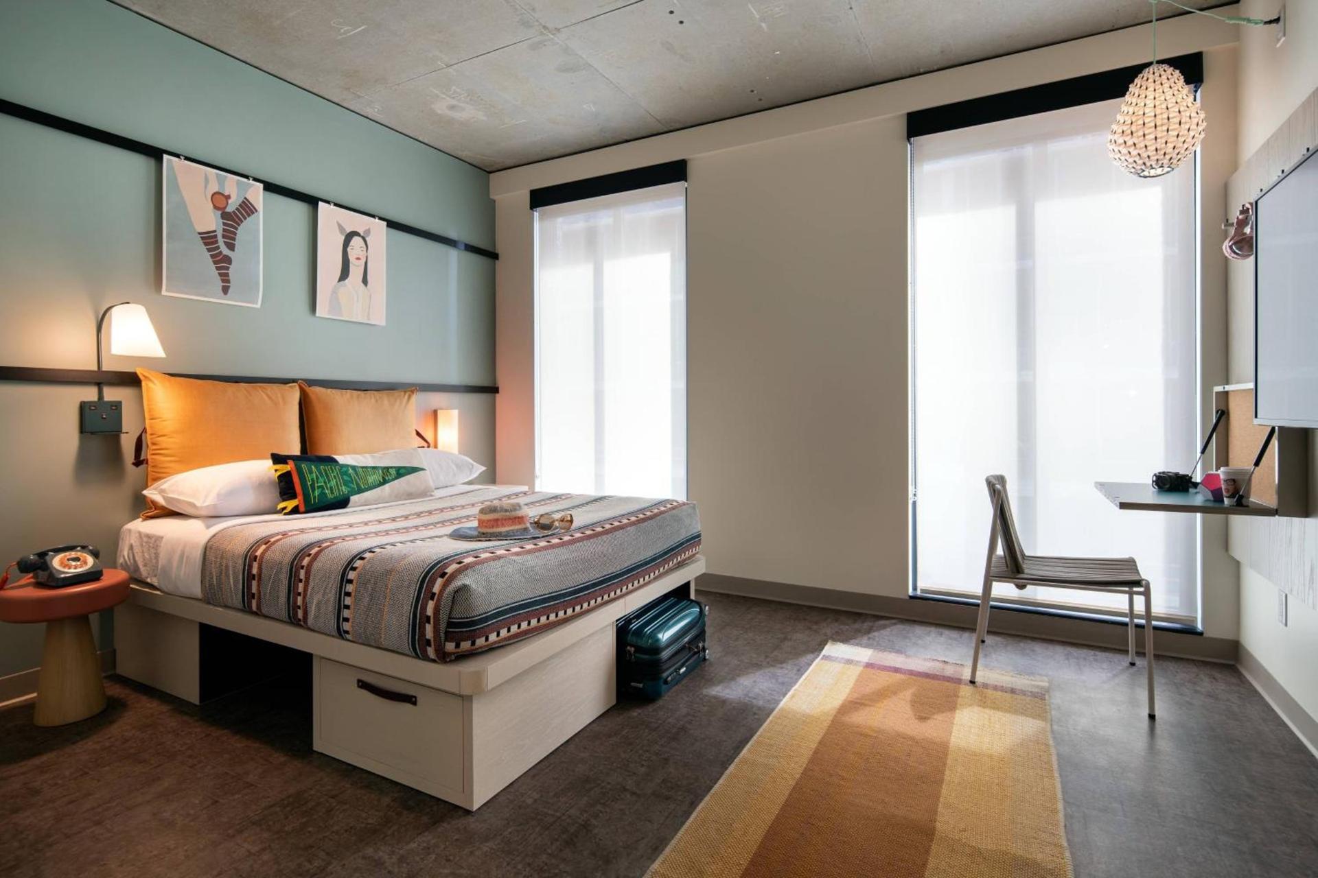 Moxy Portland Downtown photo 11