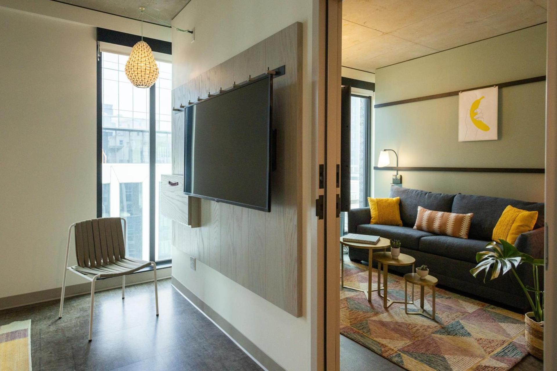 Moxy Portland Downtown photo 25