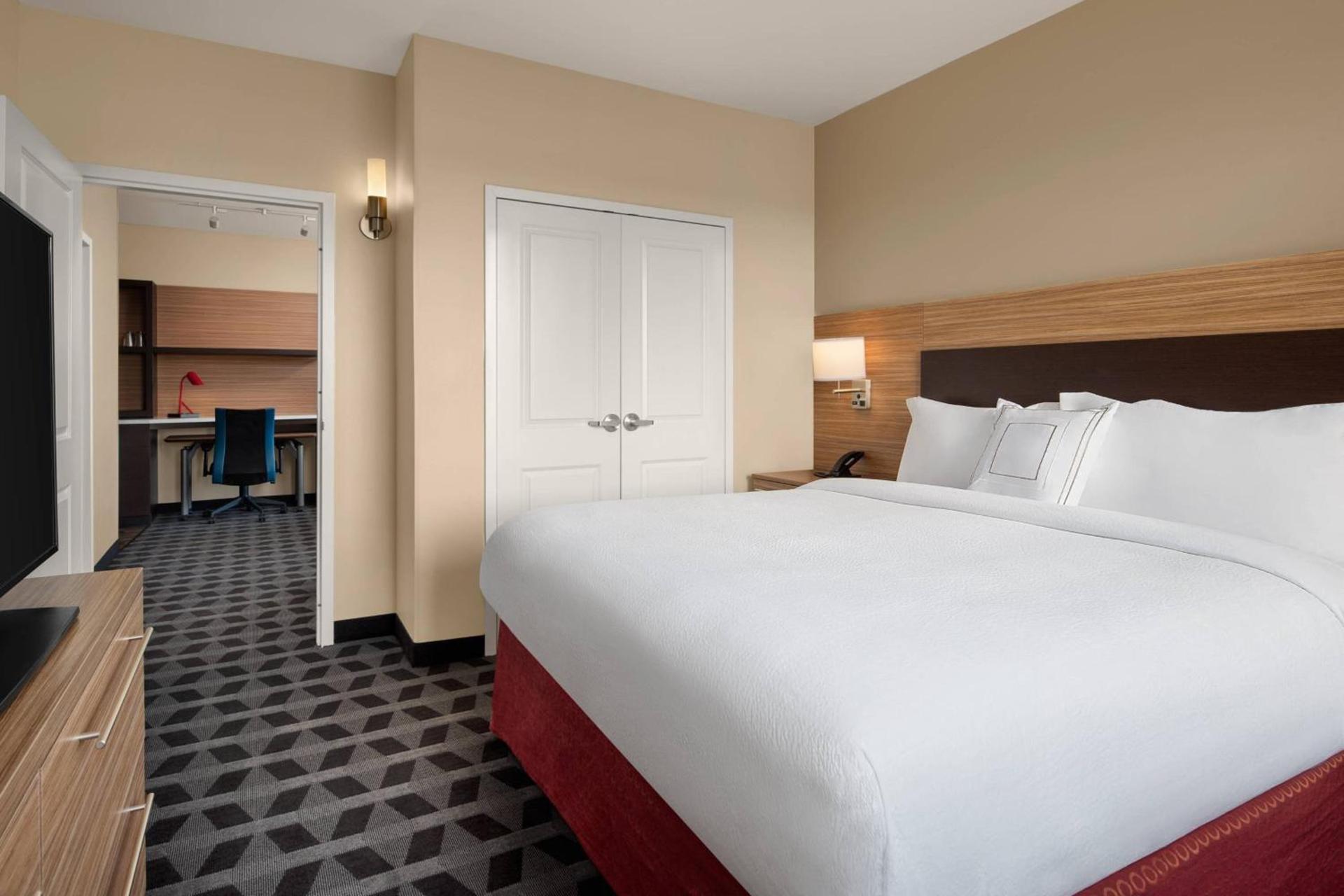 TownePlace Suites by Marriott Twin Falls photo 14