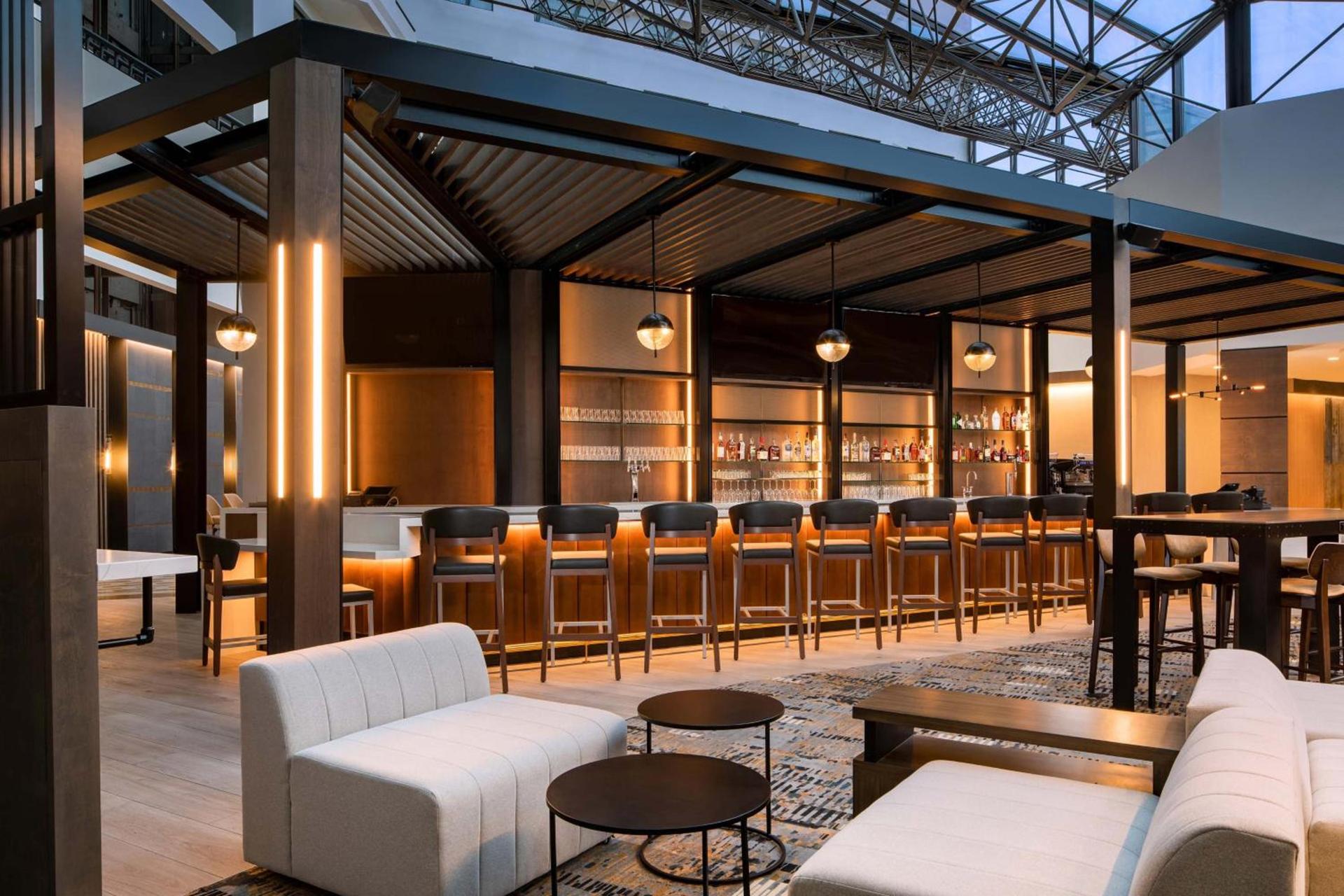 Sheraton Detroit Metro Airport photo 16