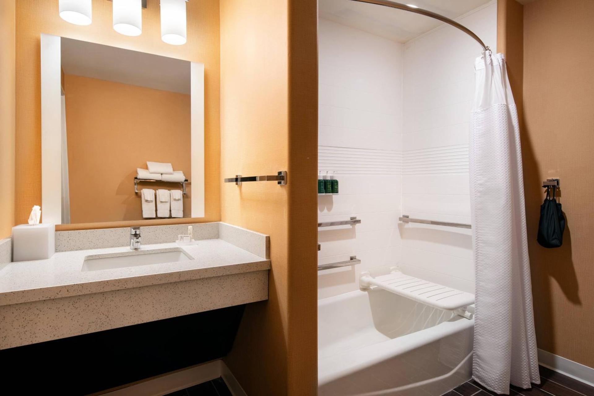 TownePlace Suites Fresno Clovis photo 17