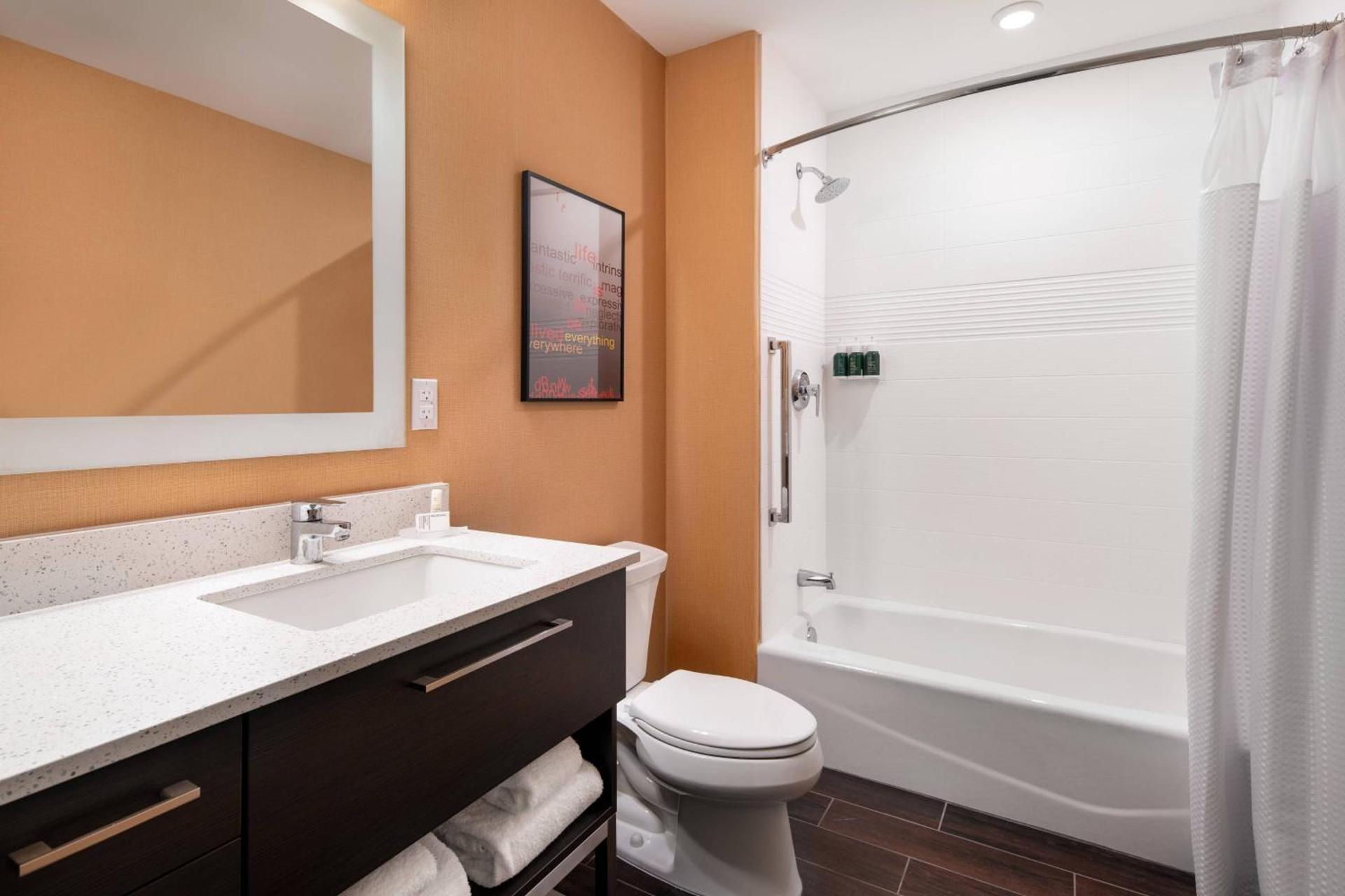 TownePlace Suites Fresno Clovis photo 15