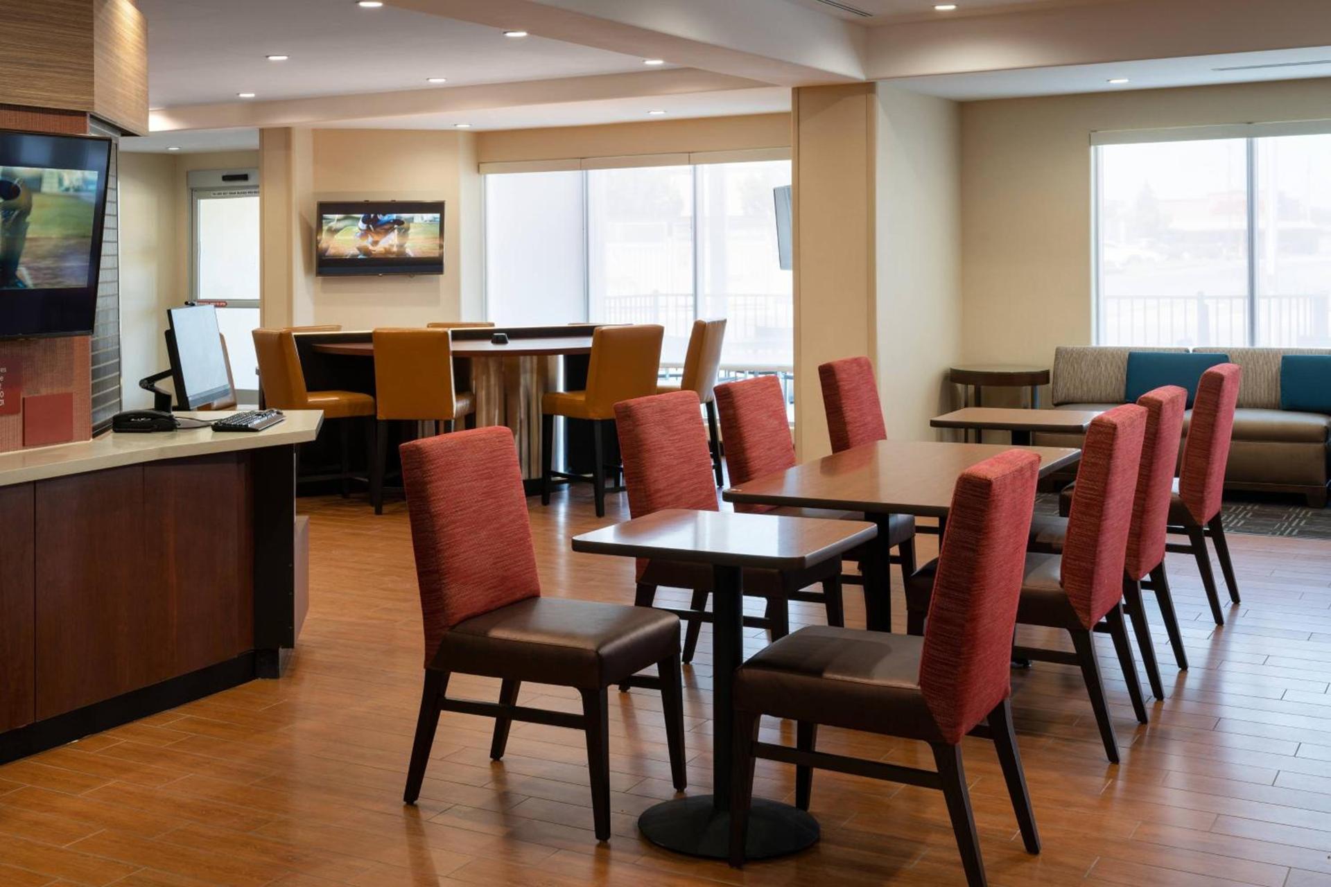 TownePlace Suites Fresno Clovis photo 26