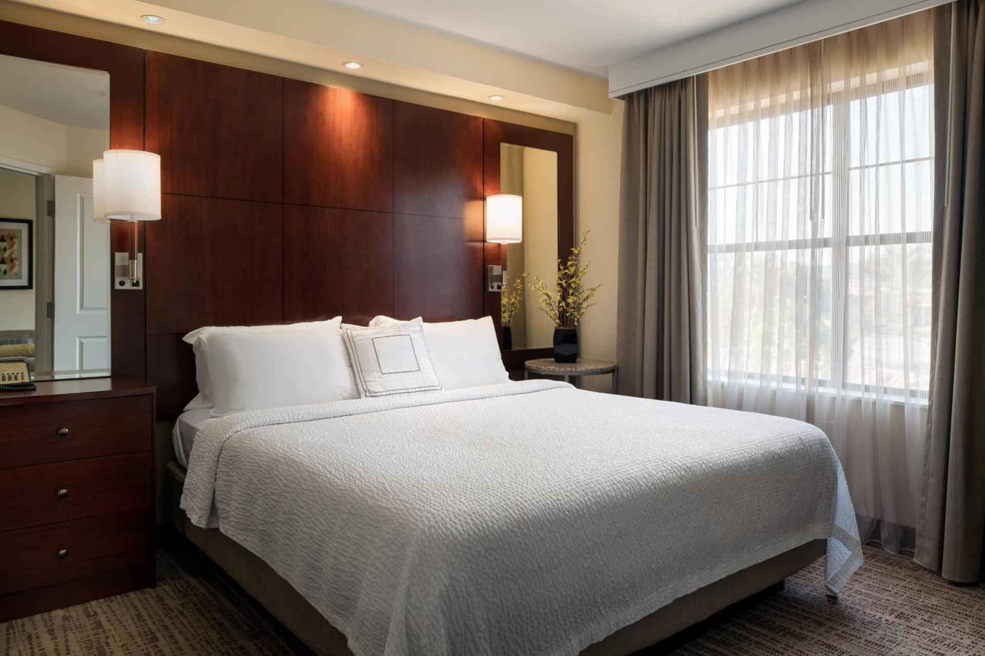 Residence Inn by Marriott Camarillo photo 14