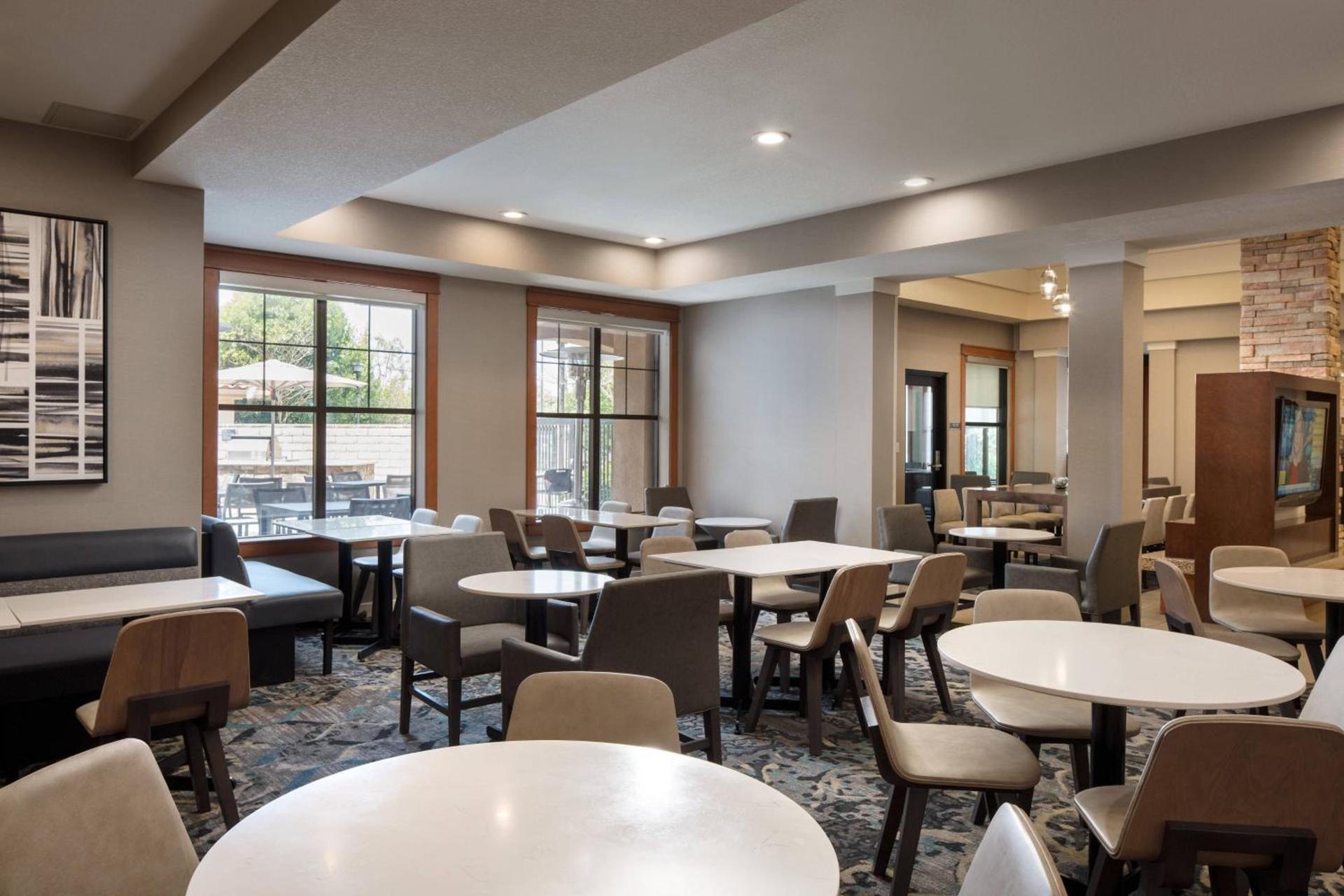 Residence Inn by Marriott Camarillo photo 23