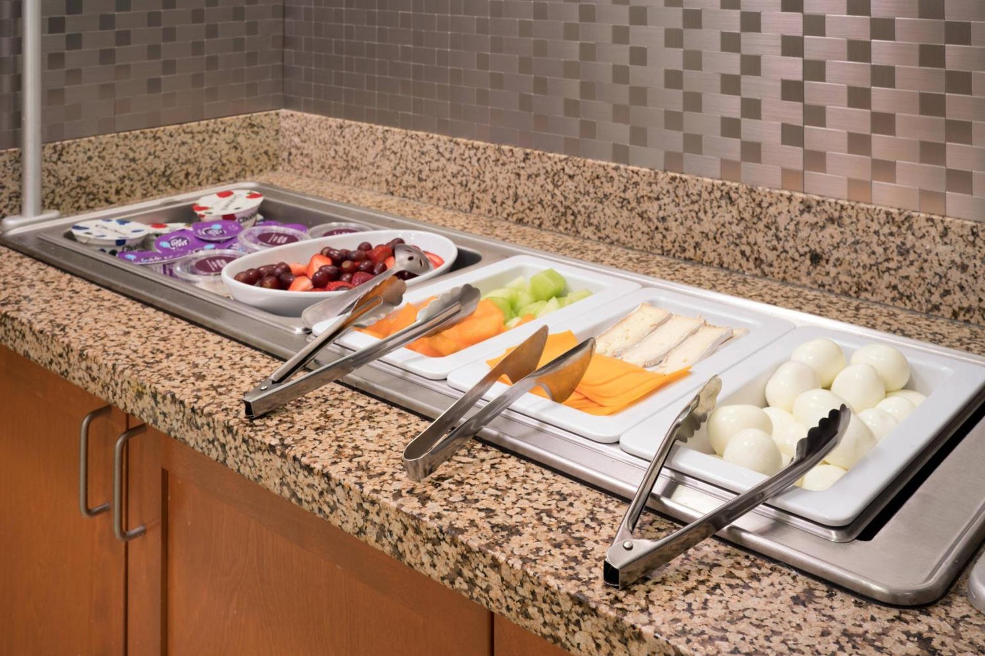 Residence Inn by Marriott Camarillo photo 25