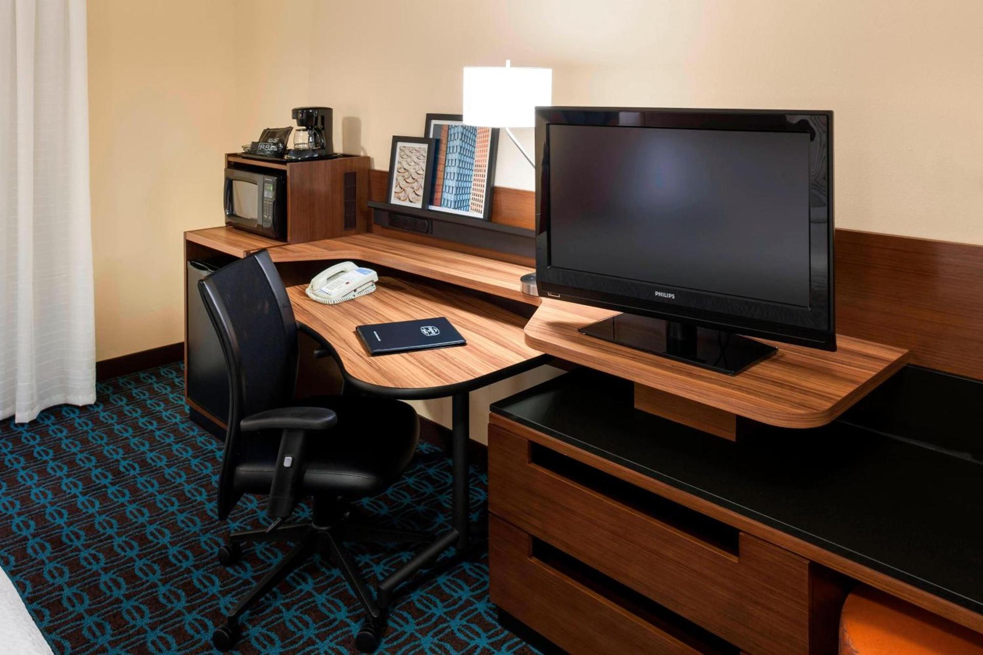 Fairfield Inn by Marriott Santa Clarita Valencia photo 12