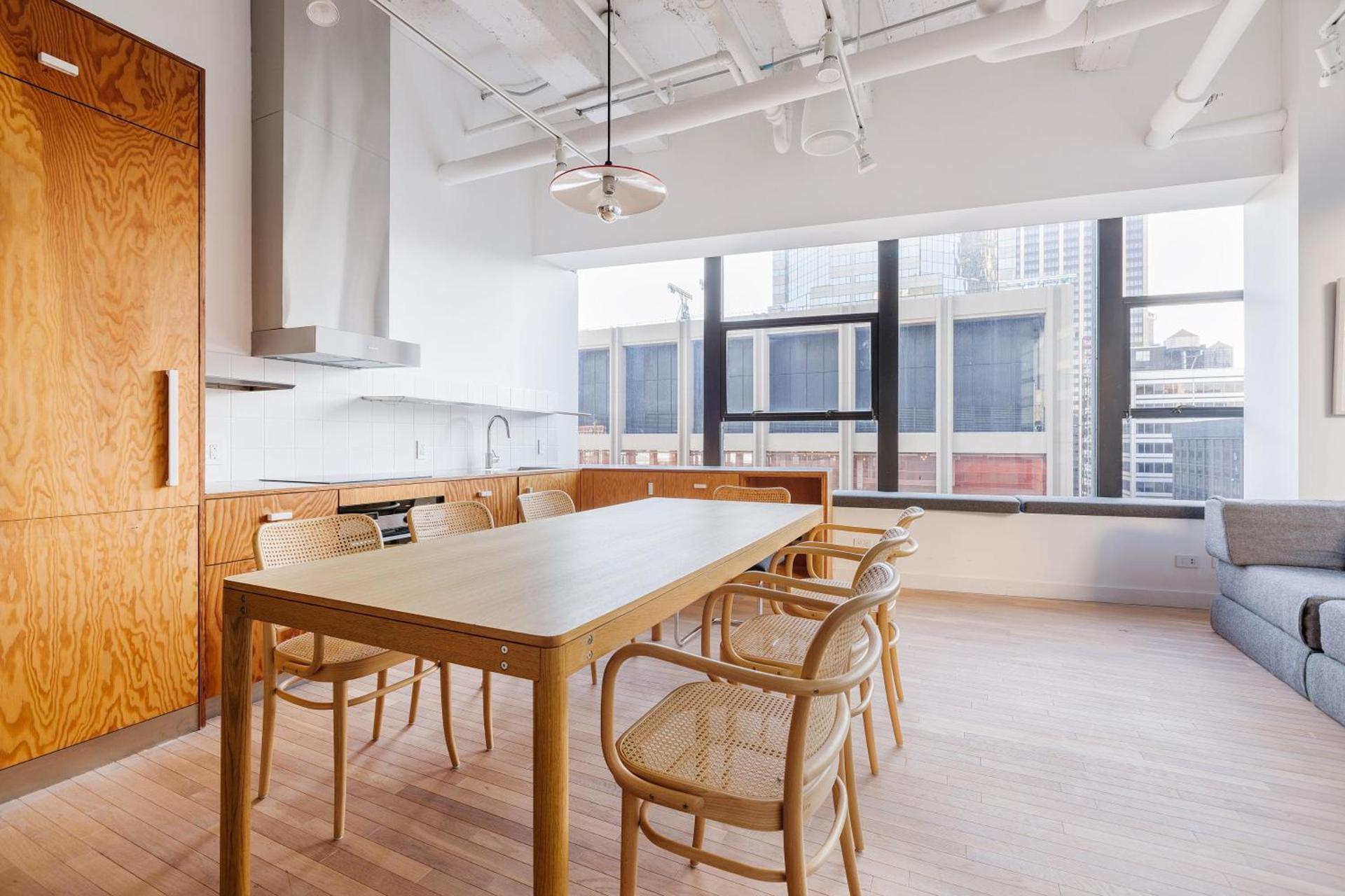 Placemakr Wall Street photo 13