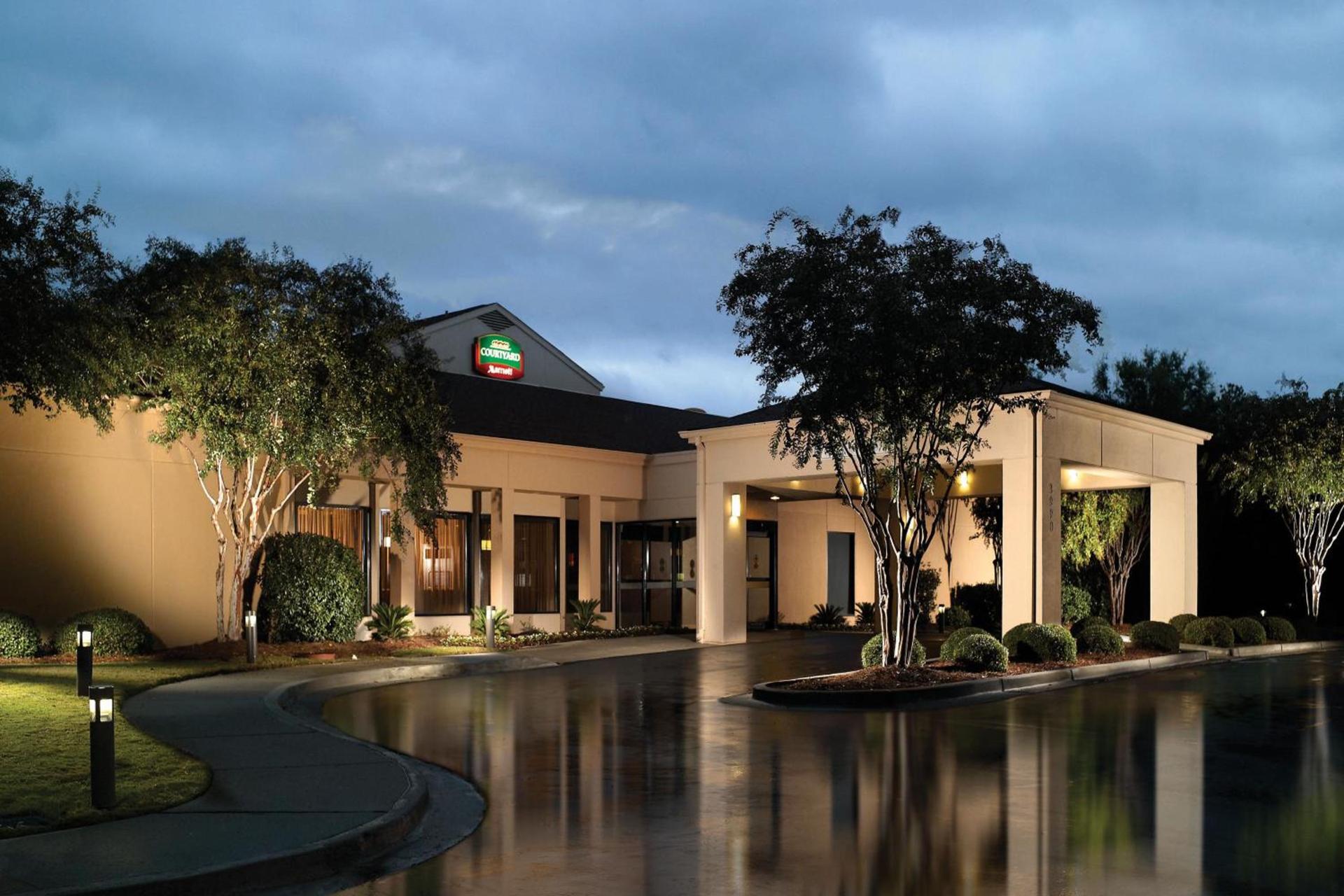 Courtyard by Marriott Macon photo 1