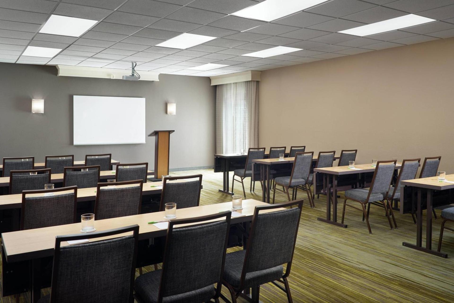 Courtyard by Marriott Macon photo 17