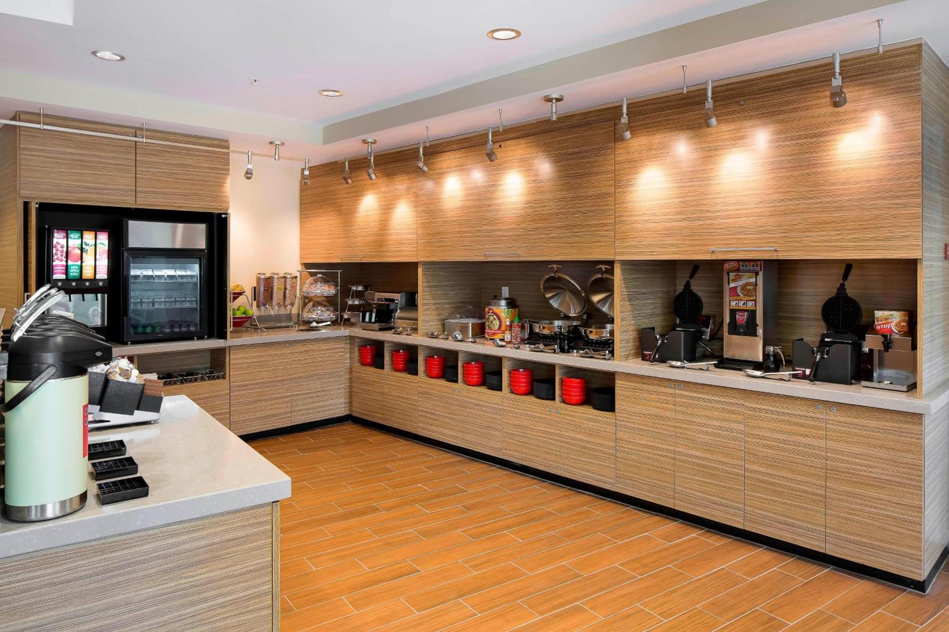 TownePlace Suites by Marriott Fort Myers Estero photo 20