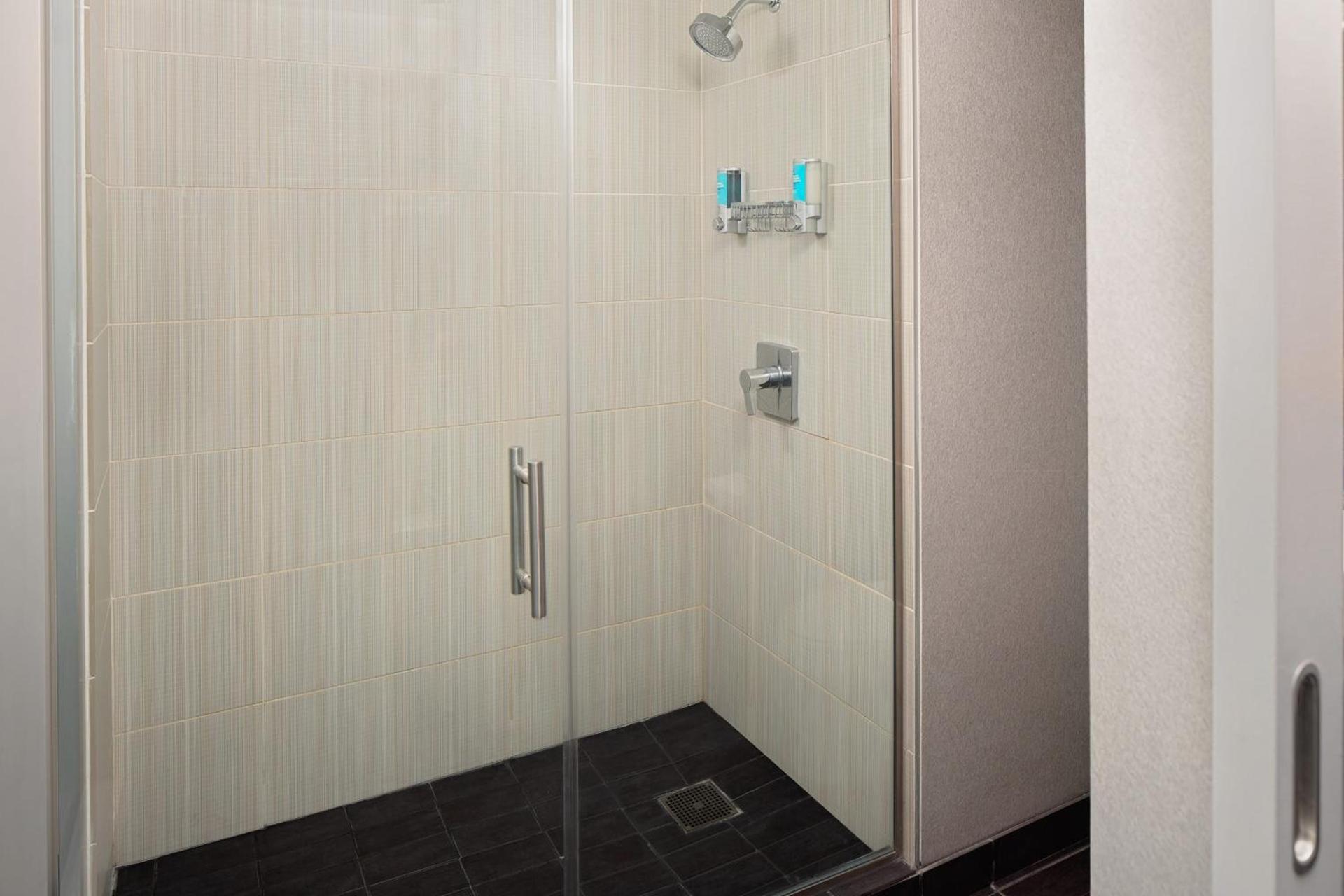 Aloft by Marriott Tucson University photo 12