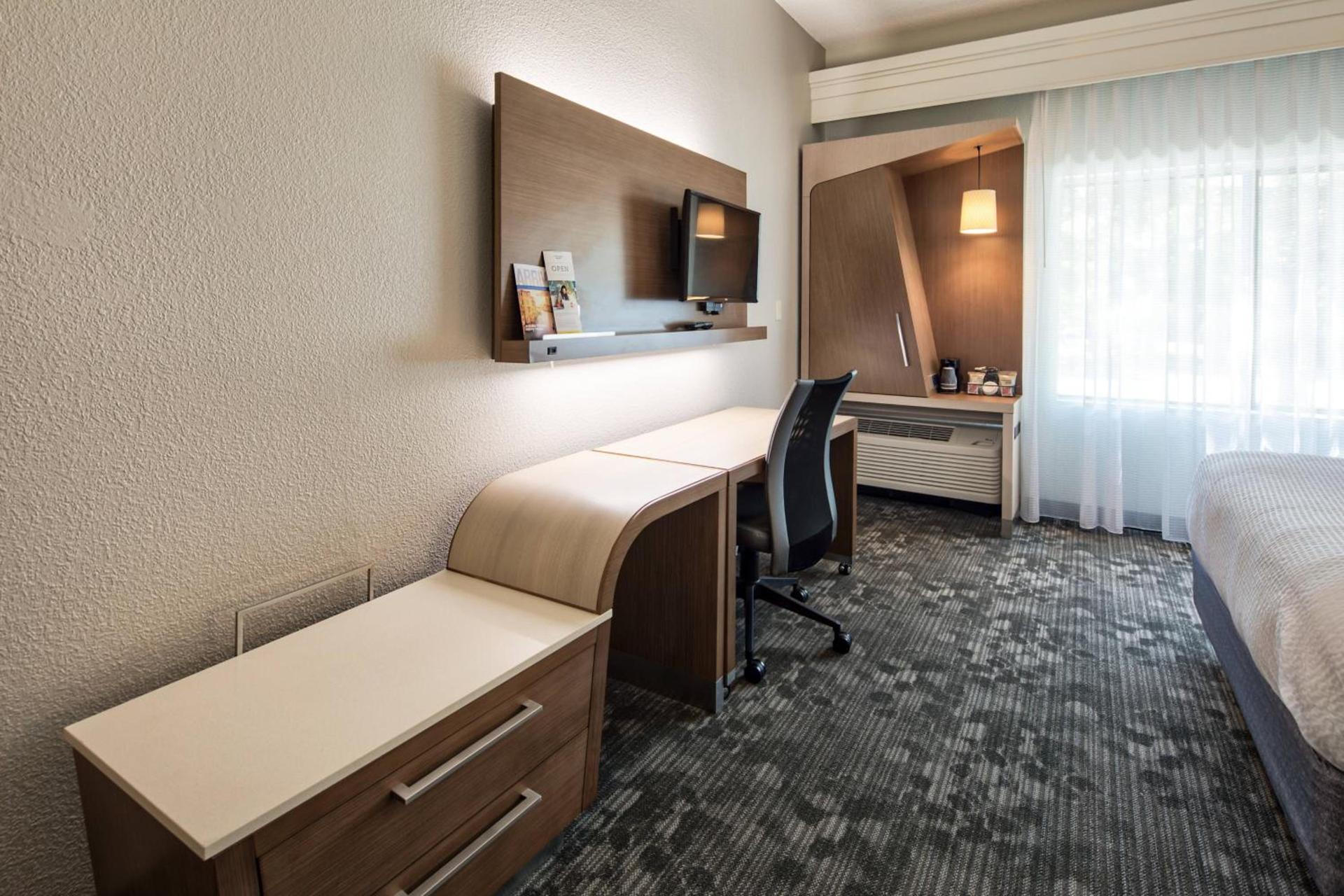 Courtyard by Marriott Rock Hill photo 6