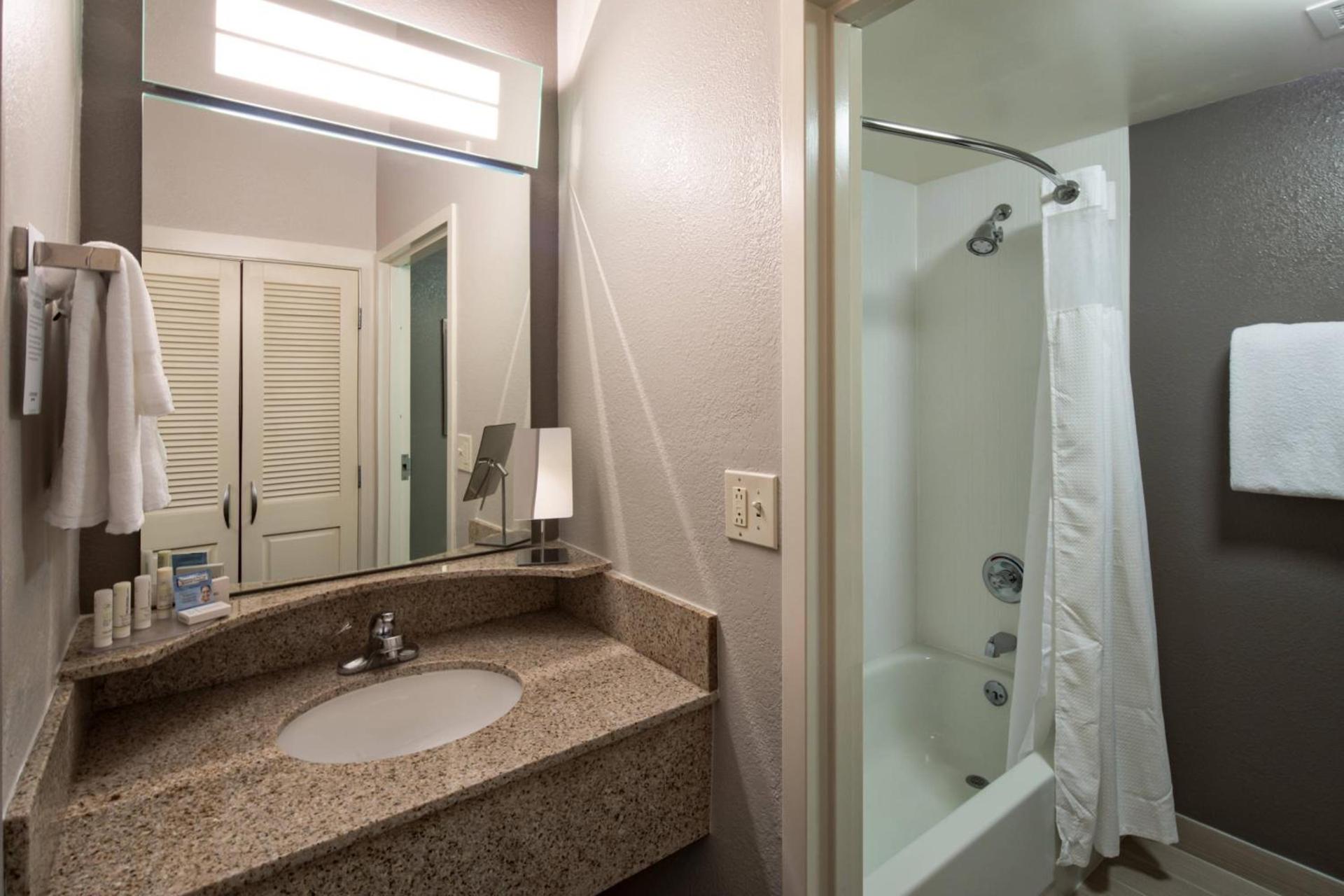 Courtyard by Marriott Rock Hill photo 9
