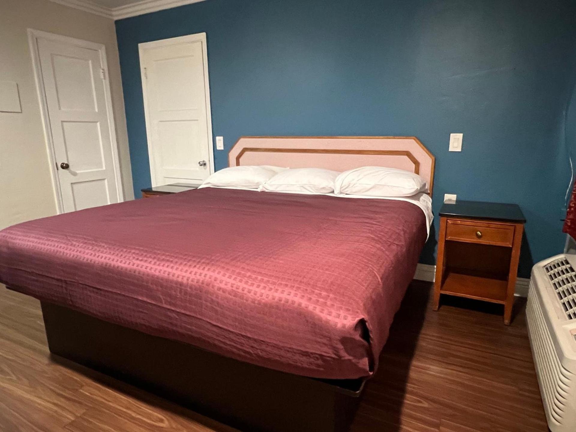 Harris Motel photo 25
