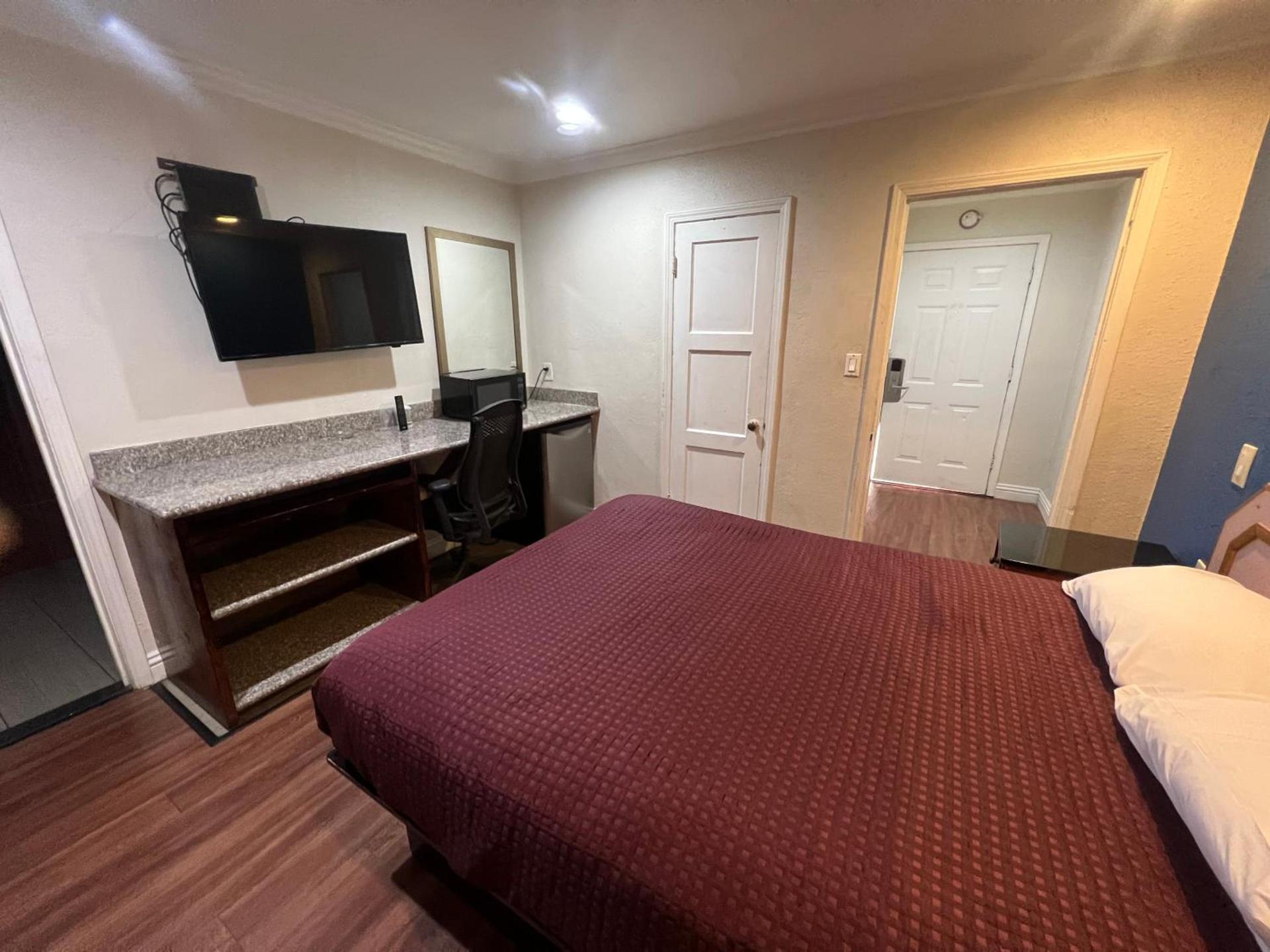Harris Motel photo 32