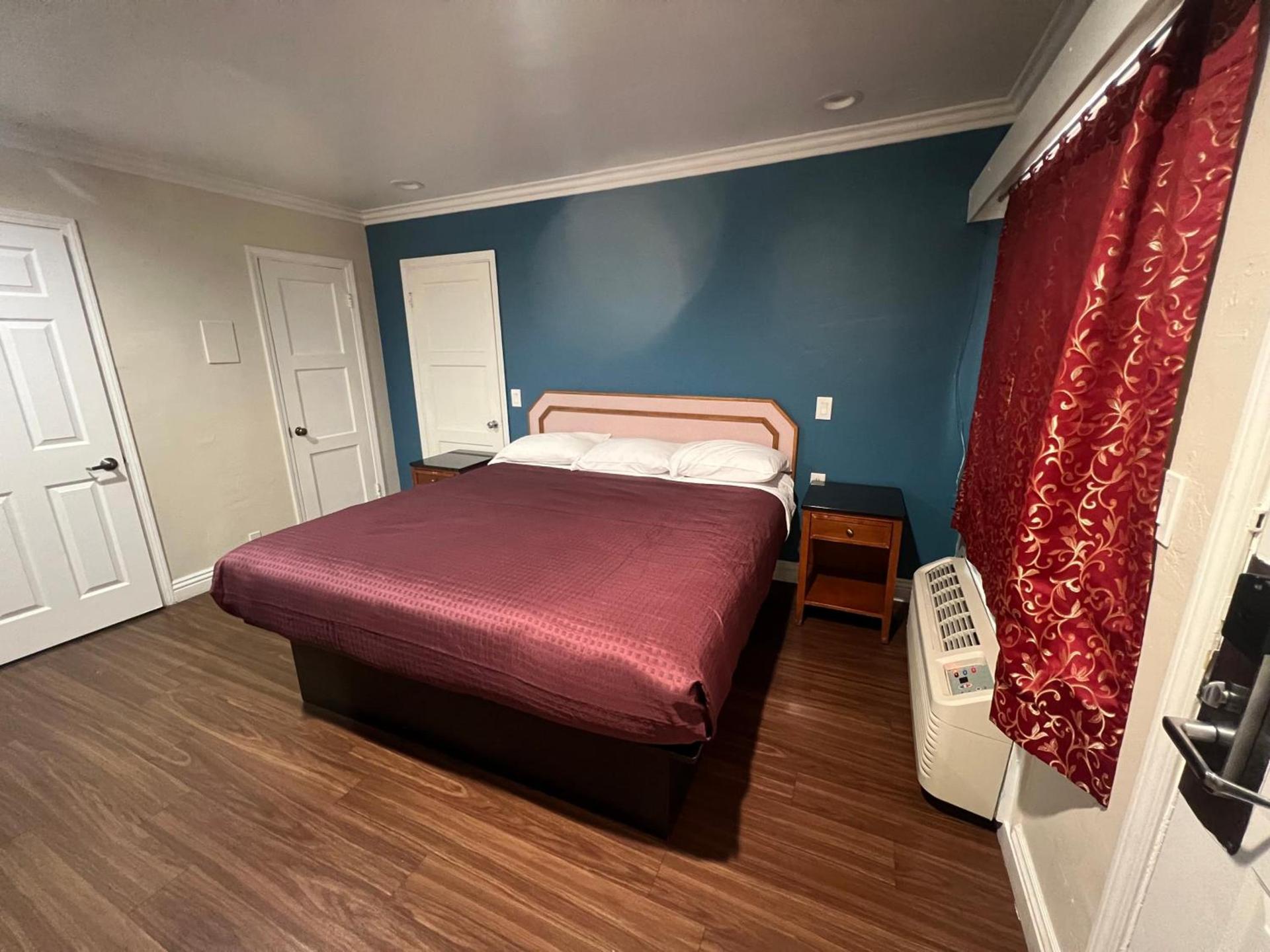 Harris Motel photo 37