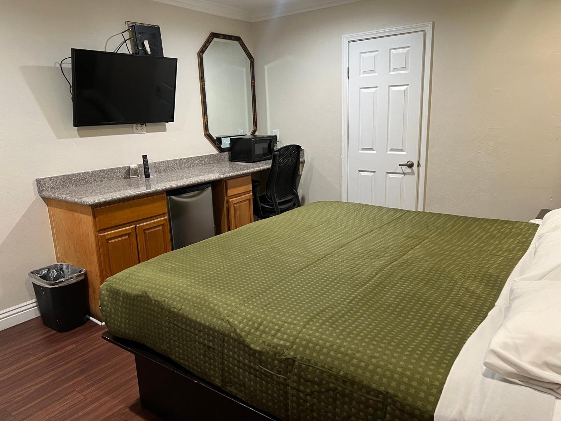 Harris Motel photo 41