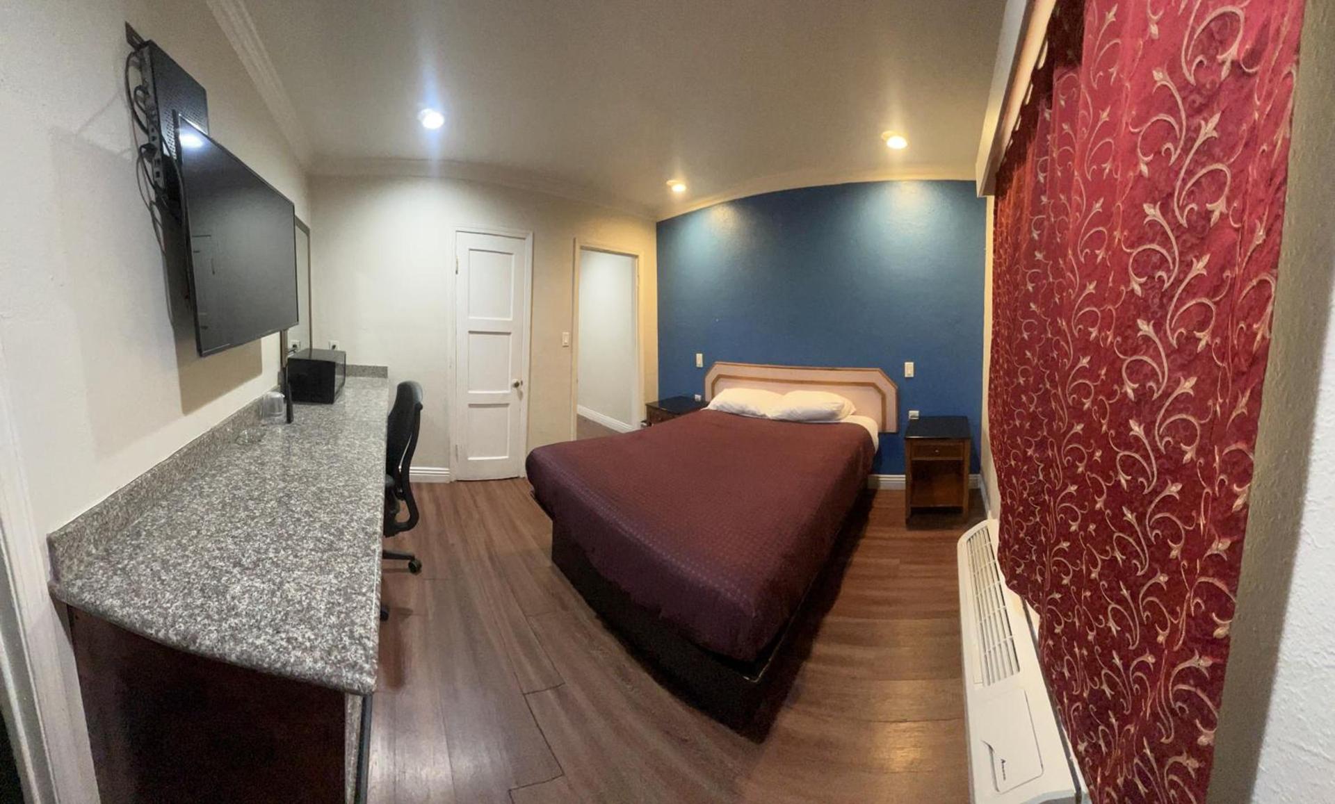 Harris Motel photo 50