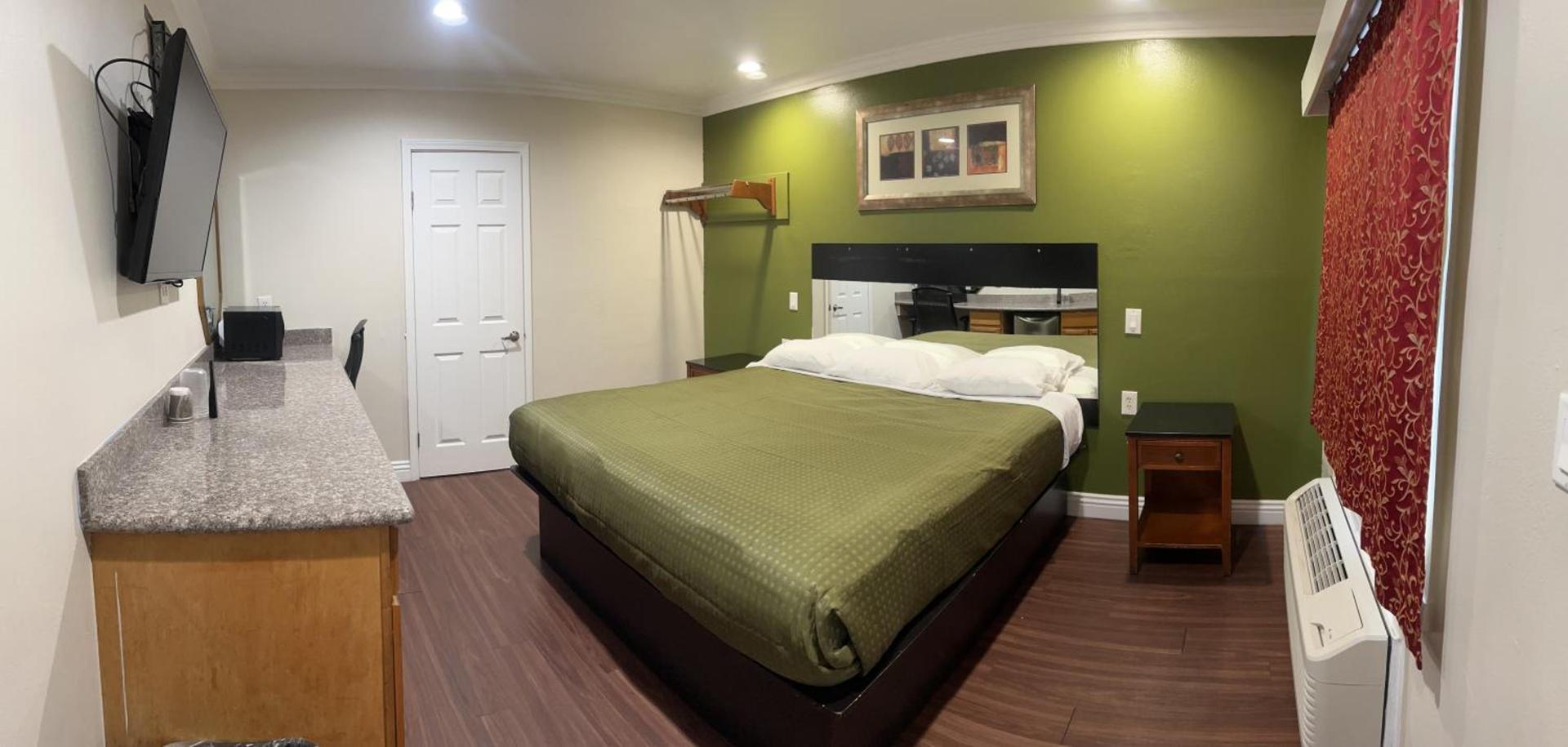 Harris Motel photo 2
