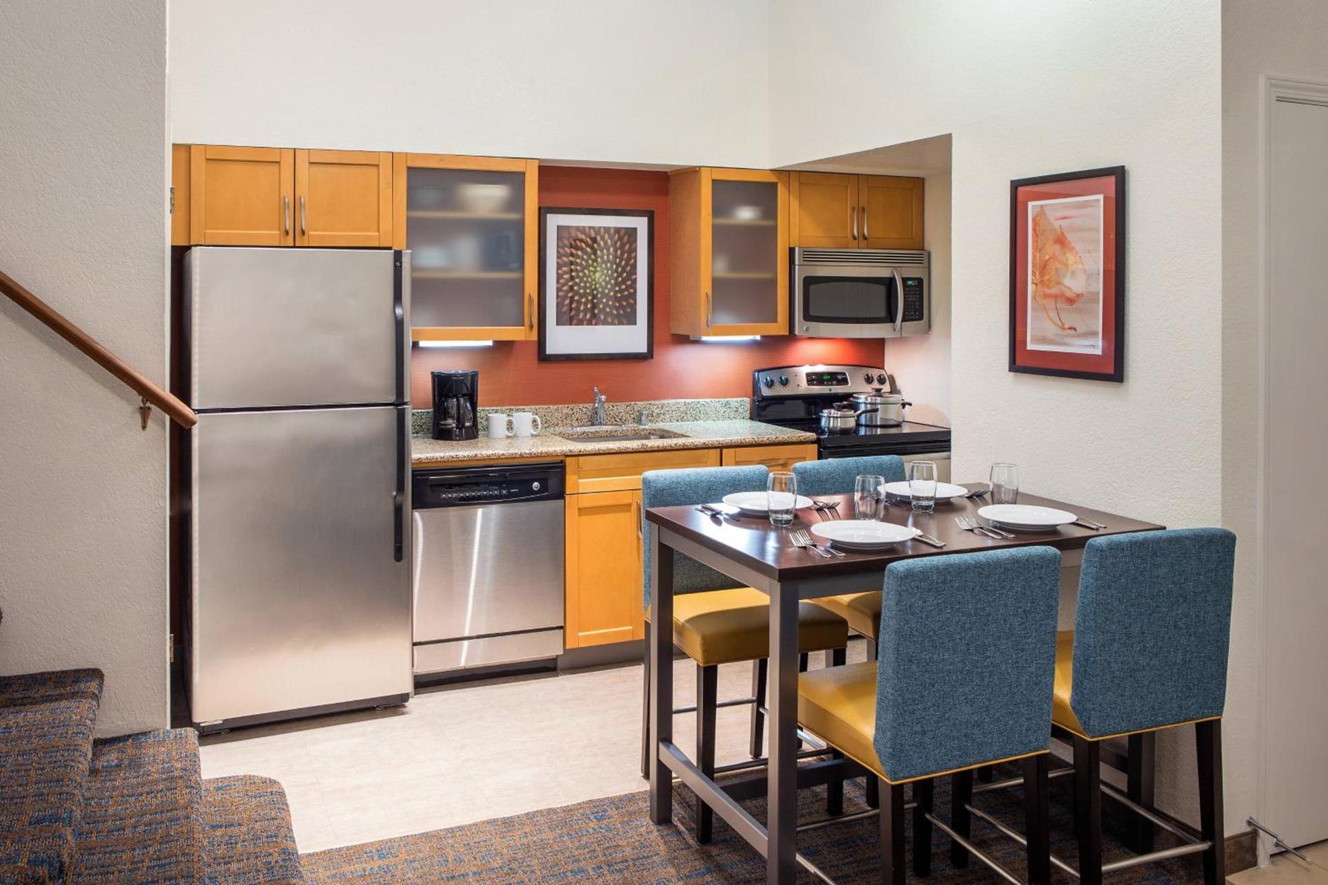 Residence Inn Costa Mesa Newport Beach photo 9