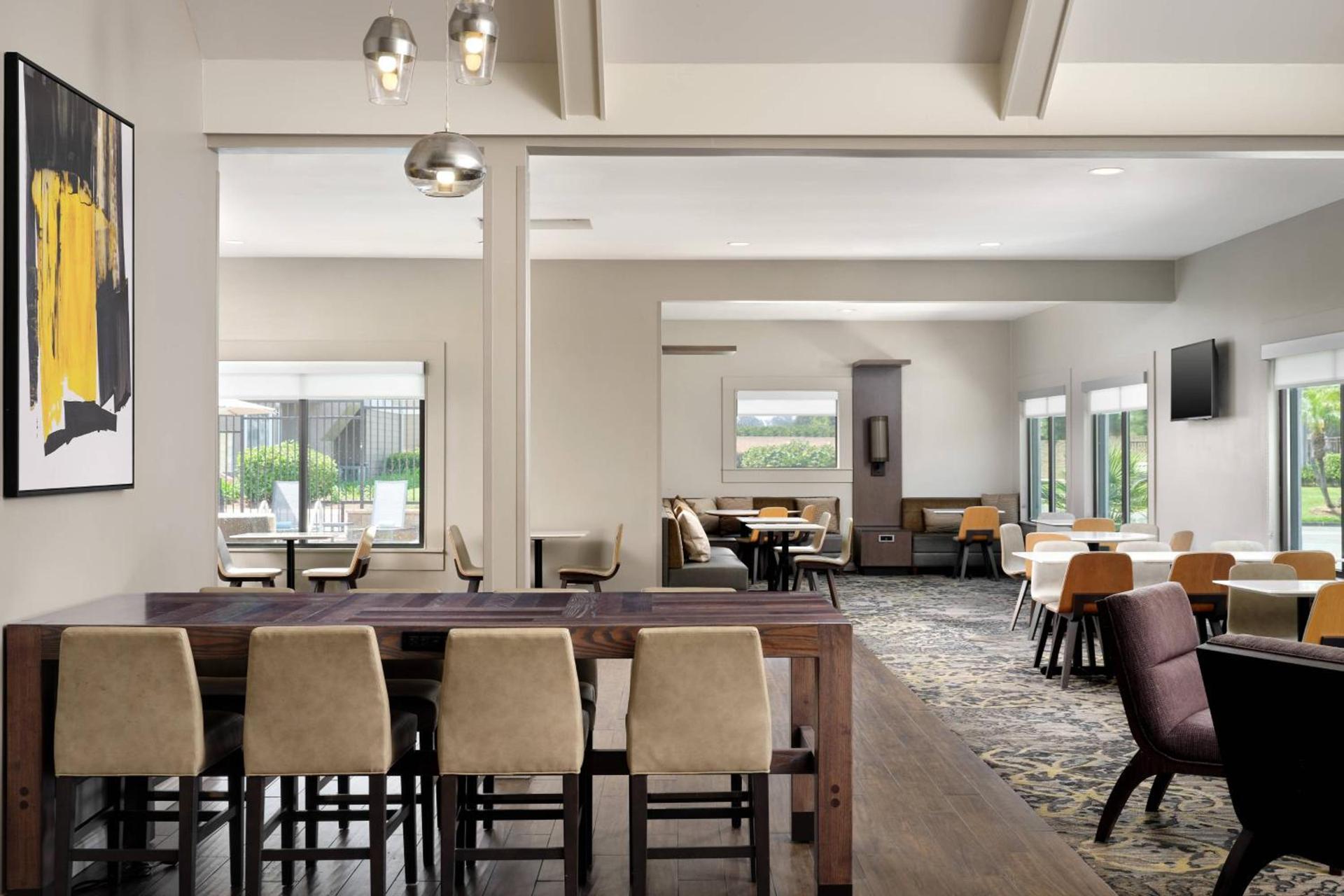 Residence Inn Costa Mesa Newport Beach photo 3