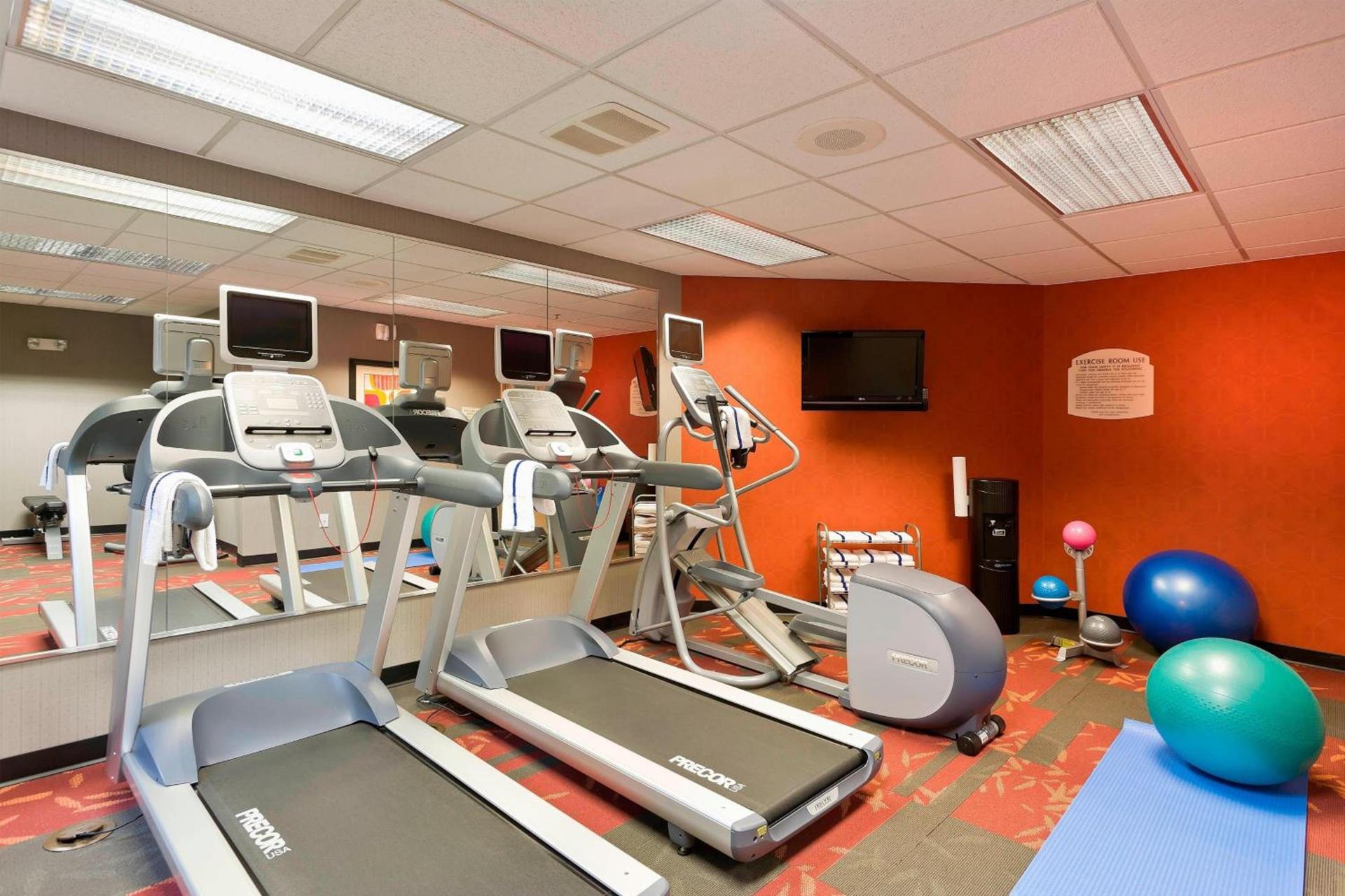 Residence Inn by Marriott Houston The Woodlands/Lake Front Circle photo 12