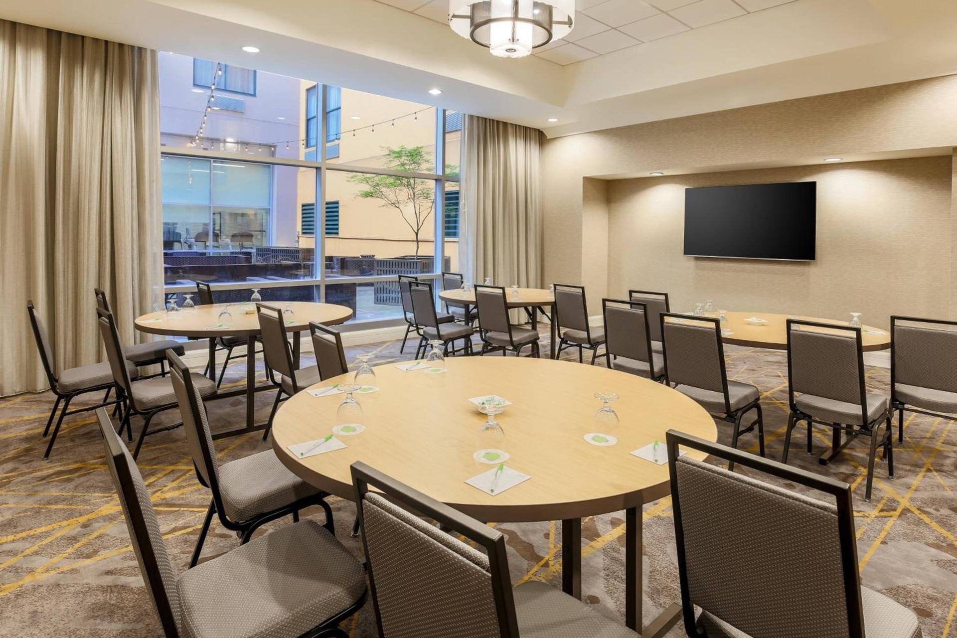 Courtyard by Marriott Pittsburgh Downtown photo 32
