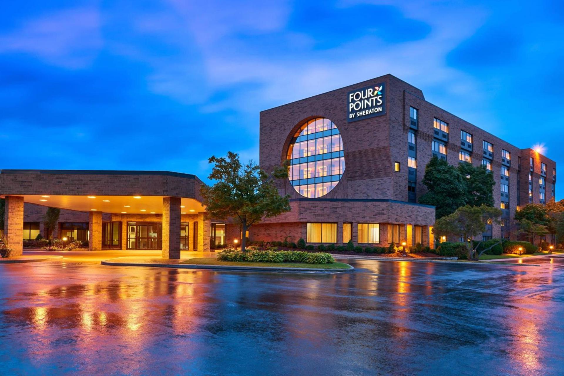 Four Points by Sheraton Milwaukee North Shore photo 3
