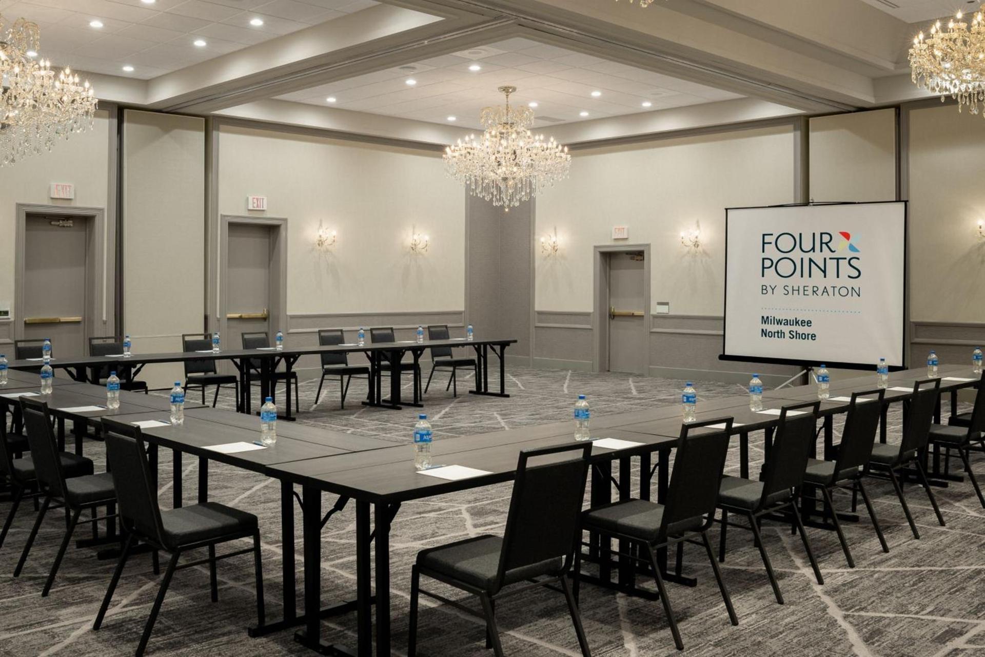 Four Points by Sheraton Milwaukee North Shore photo 34