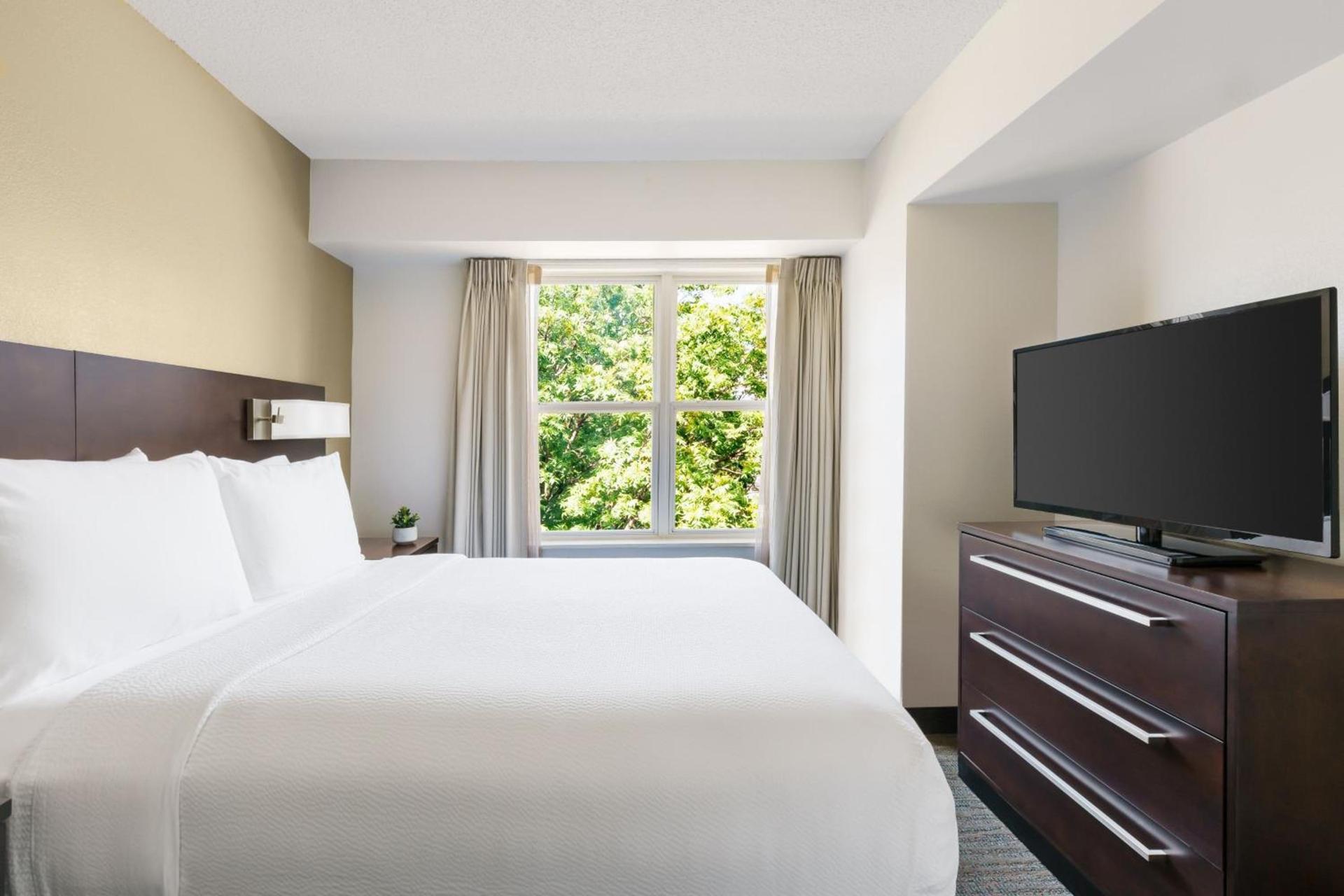 Residence Inn by Marriott Gaithersburg Washingtonian Center photo 8
