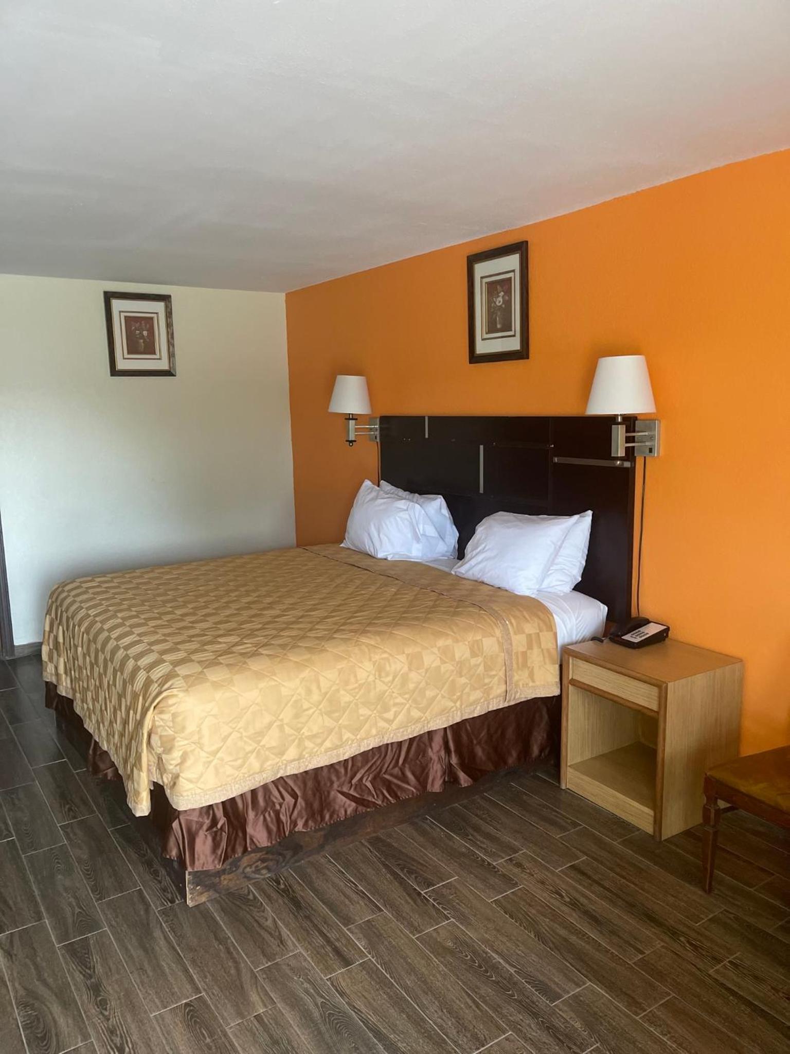 Linder Motor Lodge photo 18
