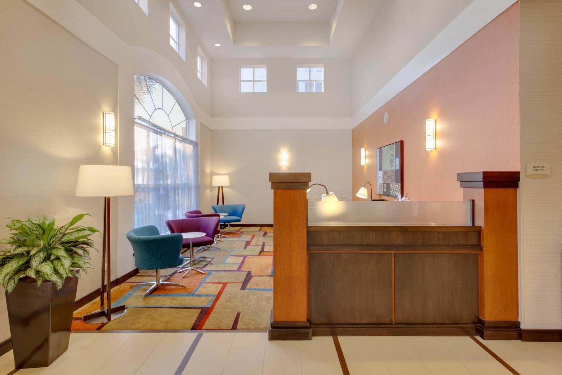 Fairfield Inn & Suites by Marriott San Francisco Airport photo 2