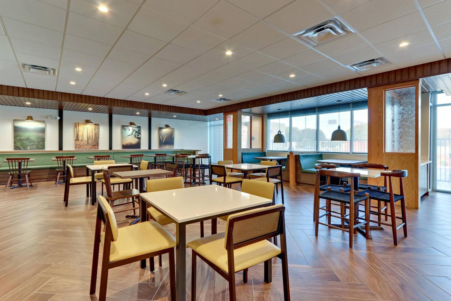 Fairfield Inn & Suites by Marriott Dallas Love Field photo 19