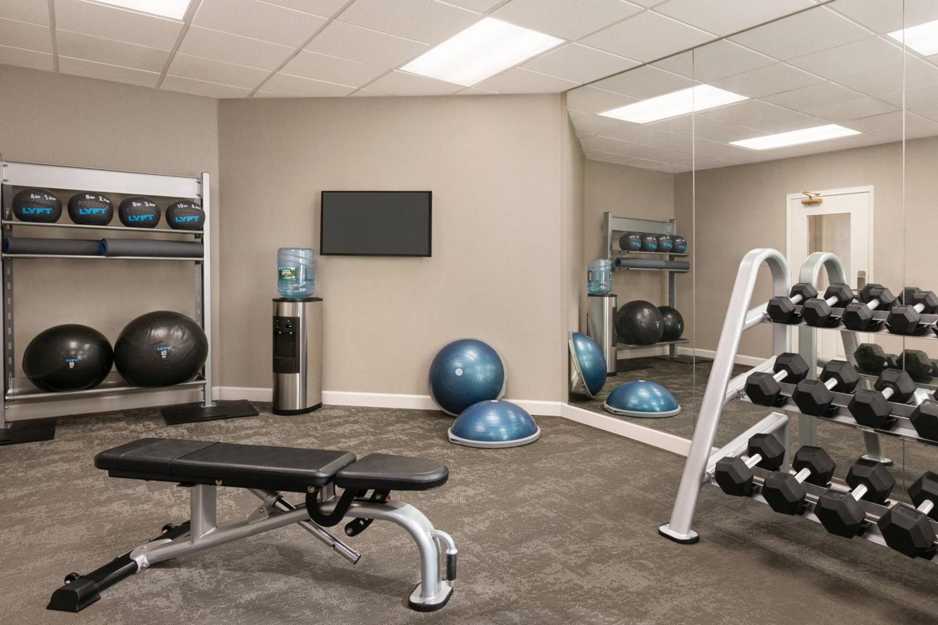 Residence Inn by Marriott West Springfield photo 25