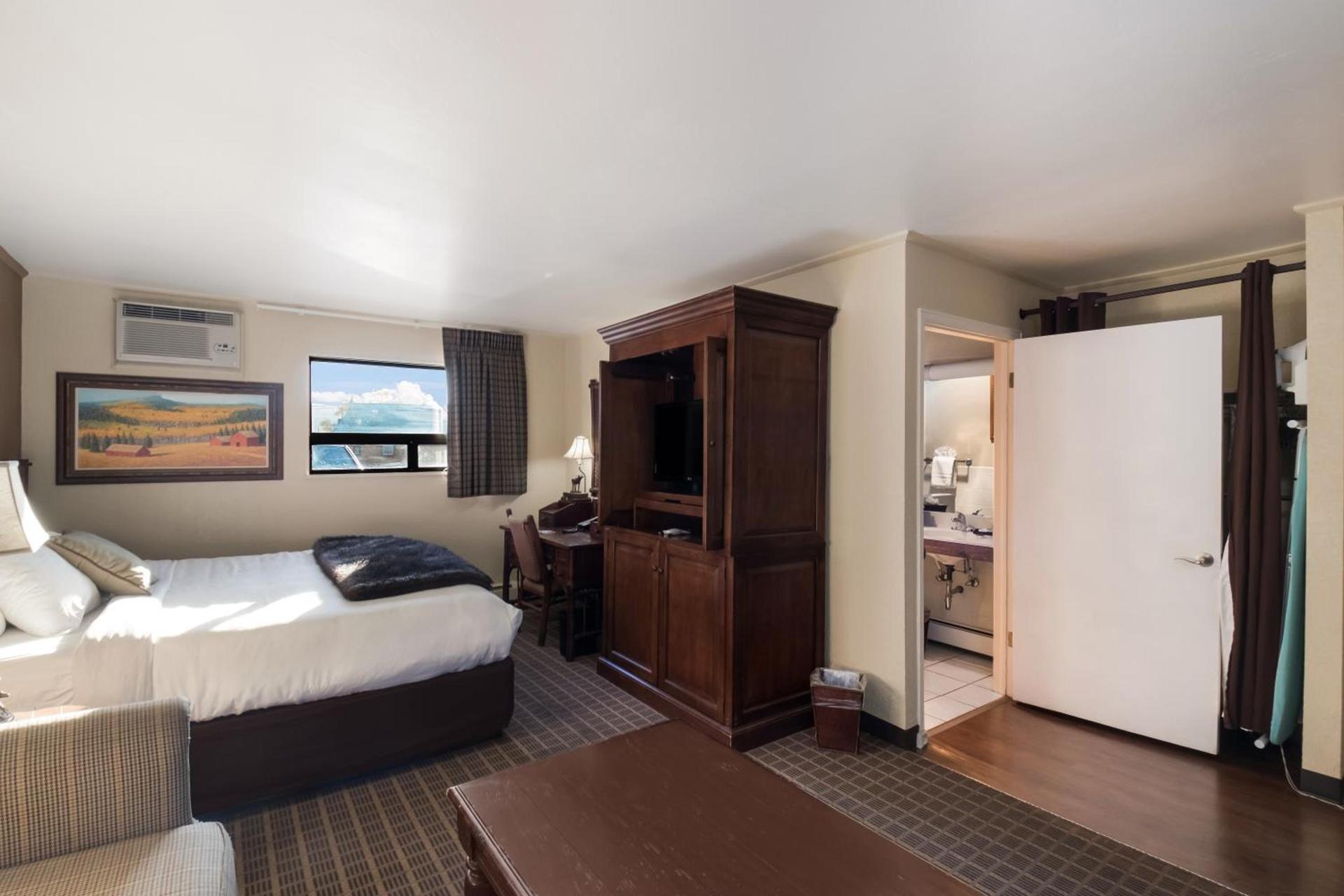 The Inn at Tomichi Village photo 15