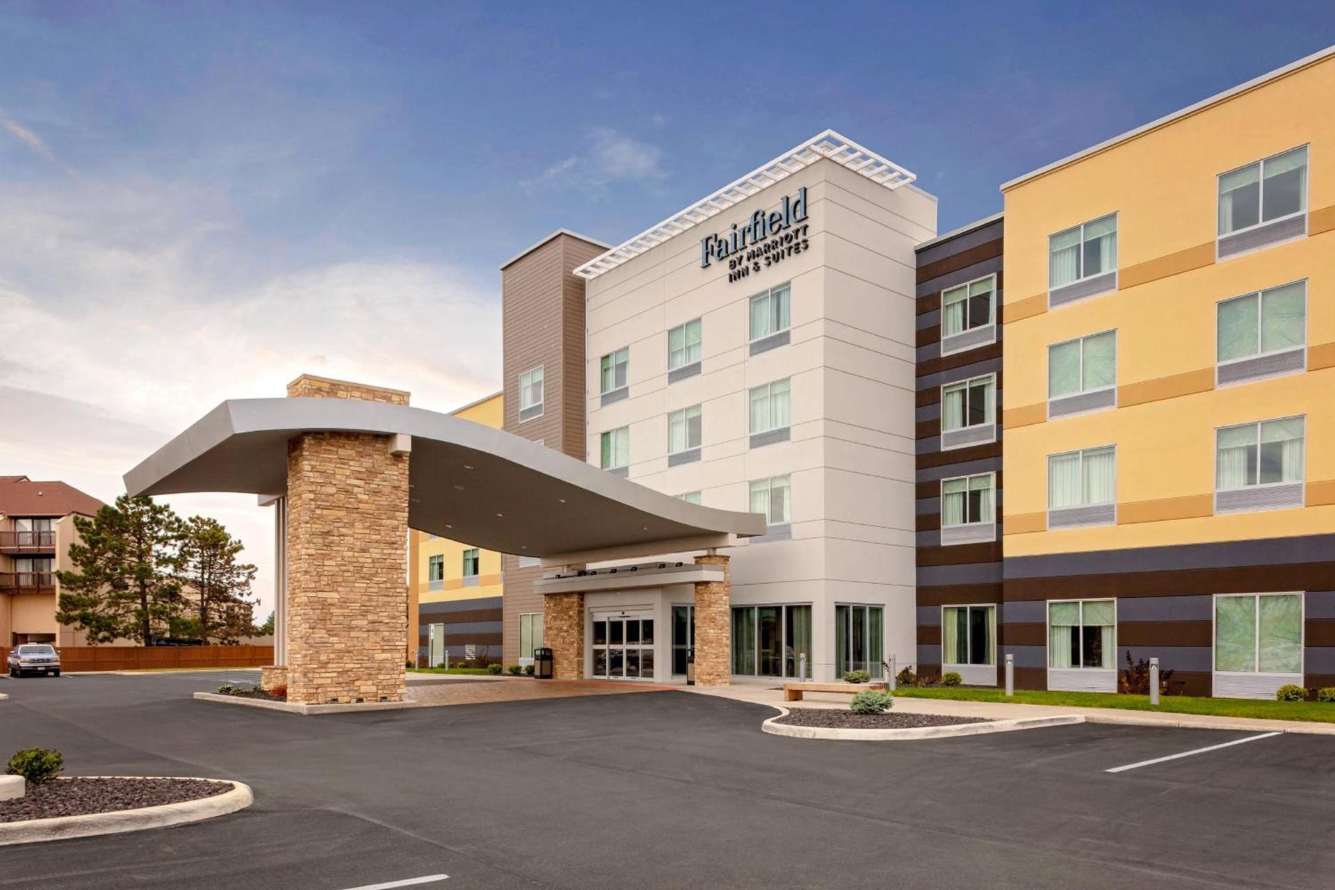 Fairfield by Marriott Port Clinton Waterfront photo 5