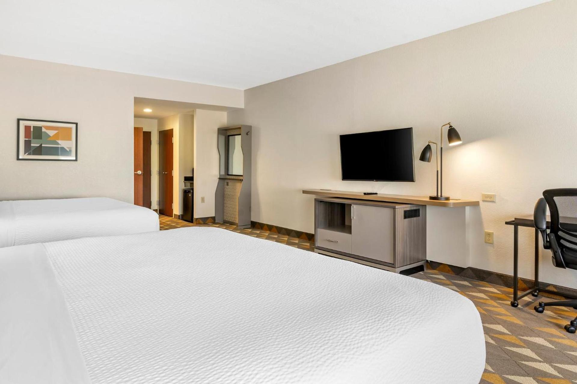 Holiday Inn Louisville Airport South by IHG photo 12
