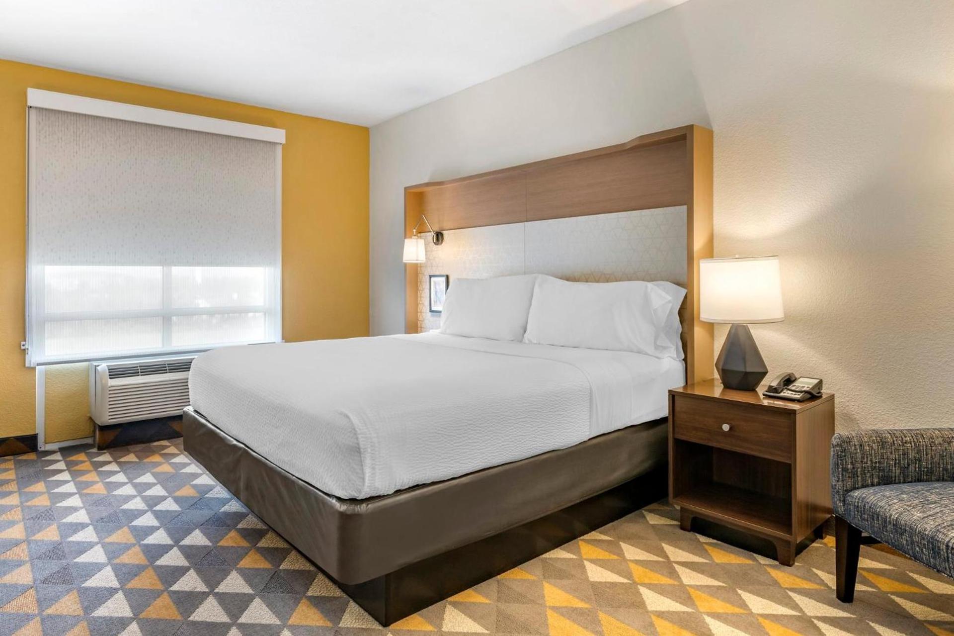 Holiday Inn Louisville Airport South by IHG photo 14