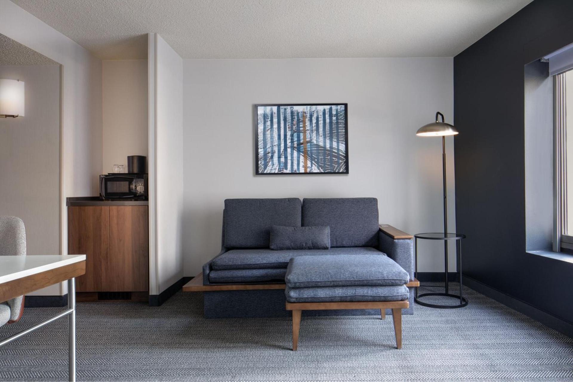 Courtyard by Marriott Chicago Downtown/River North photo 27